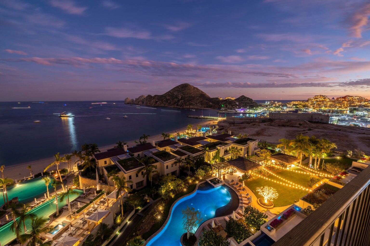 HACIENDA PHASE 2, 1Homes Cabo, 2 BD + DEN