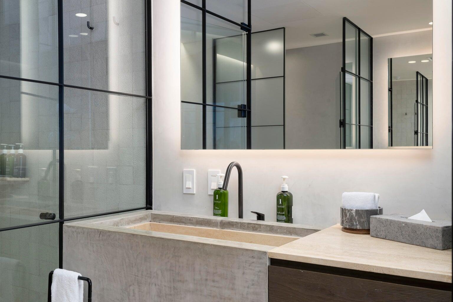 HACIENDA PHASE 2, 1Homes Cabo, 2 BD + DEN