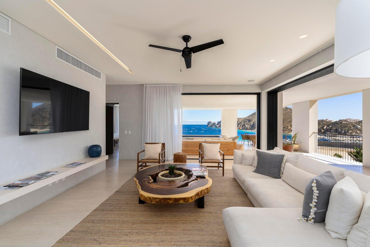 HACIENDA PHASE 2, 1Homes Cabo, 2 BD + DEN