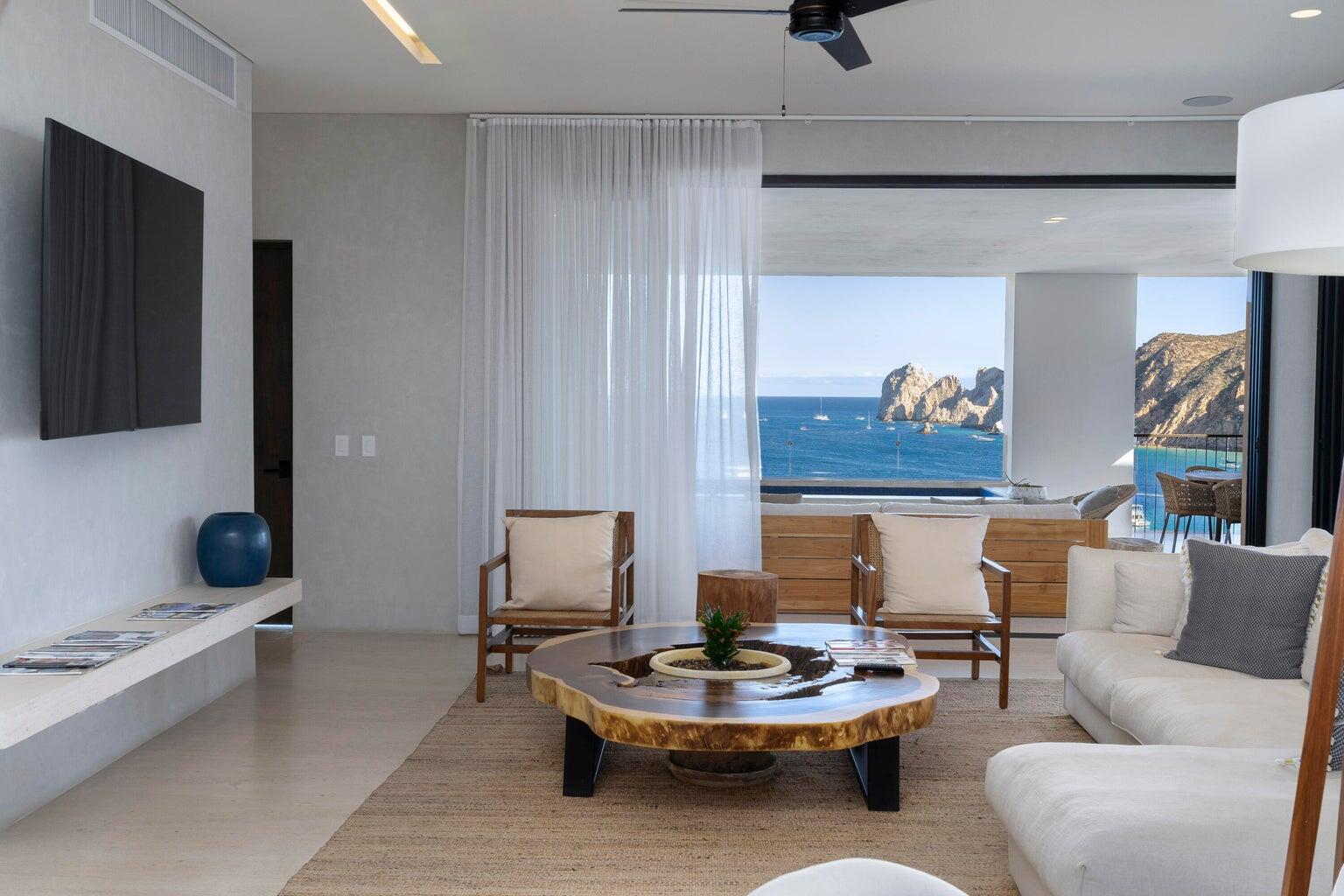HACIENDA PHASE 2, 1Homes Cabo, 2 BD + DEN