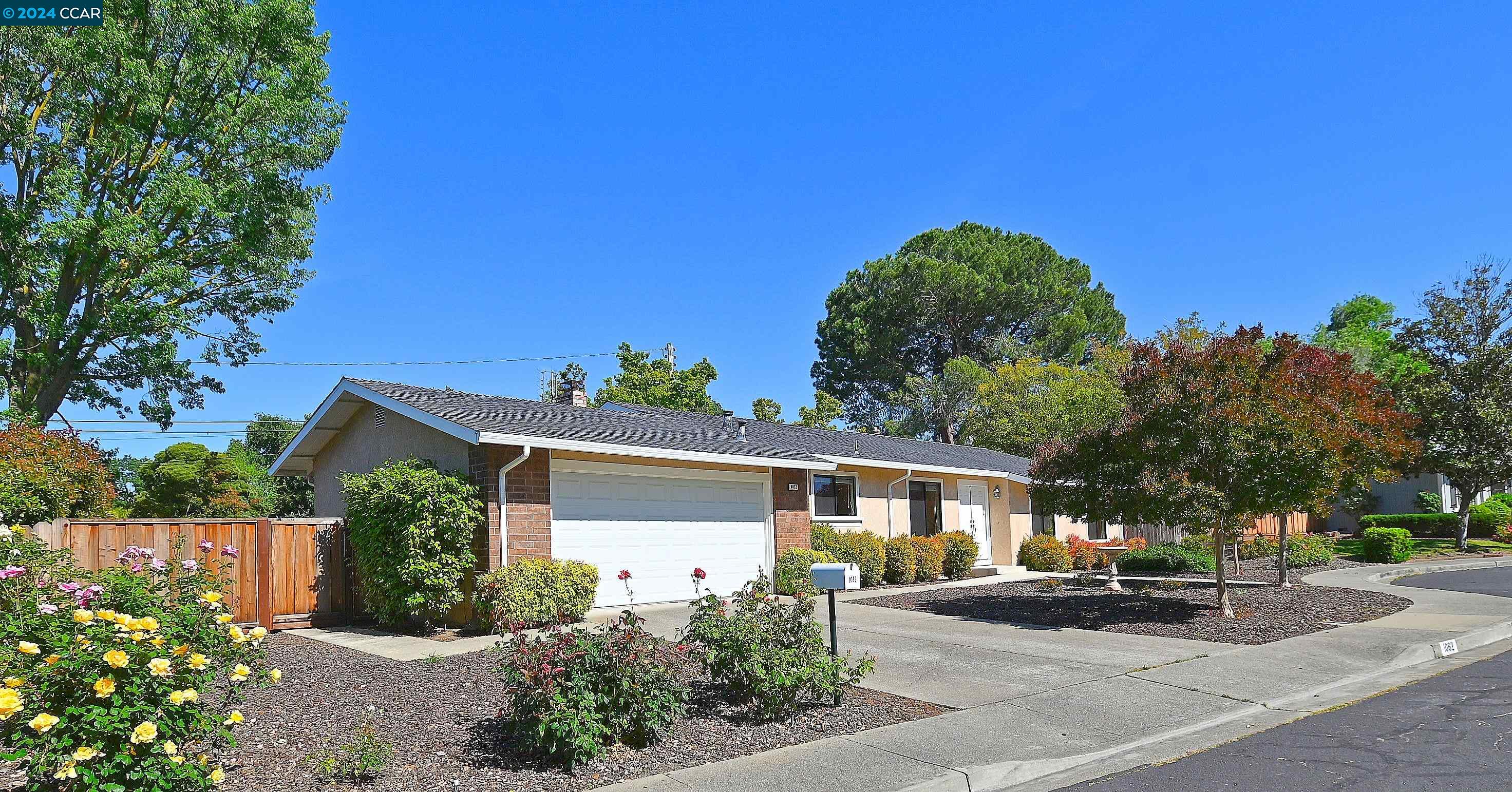 1062 BELLAMY CT