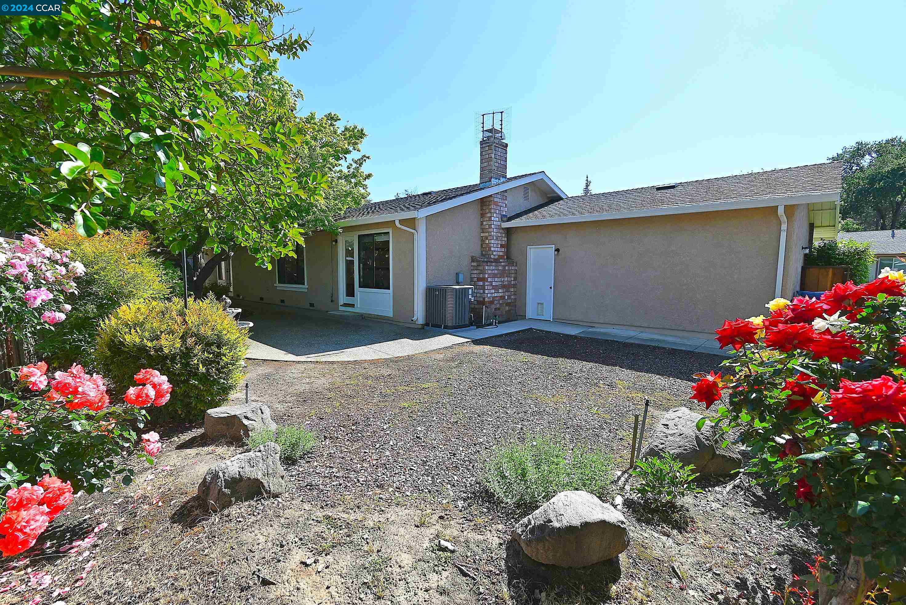 1062 BELLAMY CT