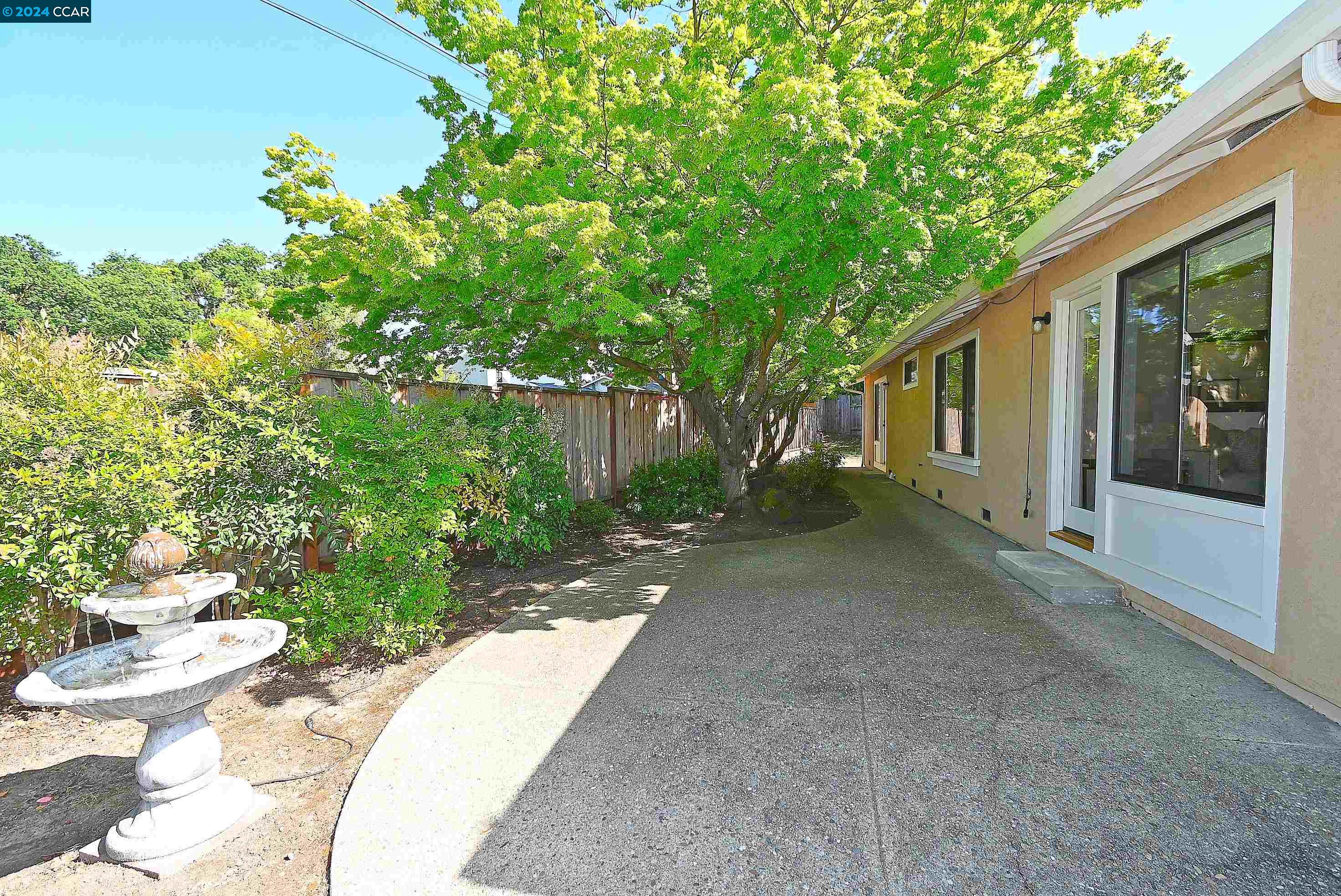 1062 BELLAMY CT
