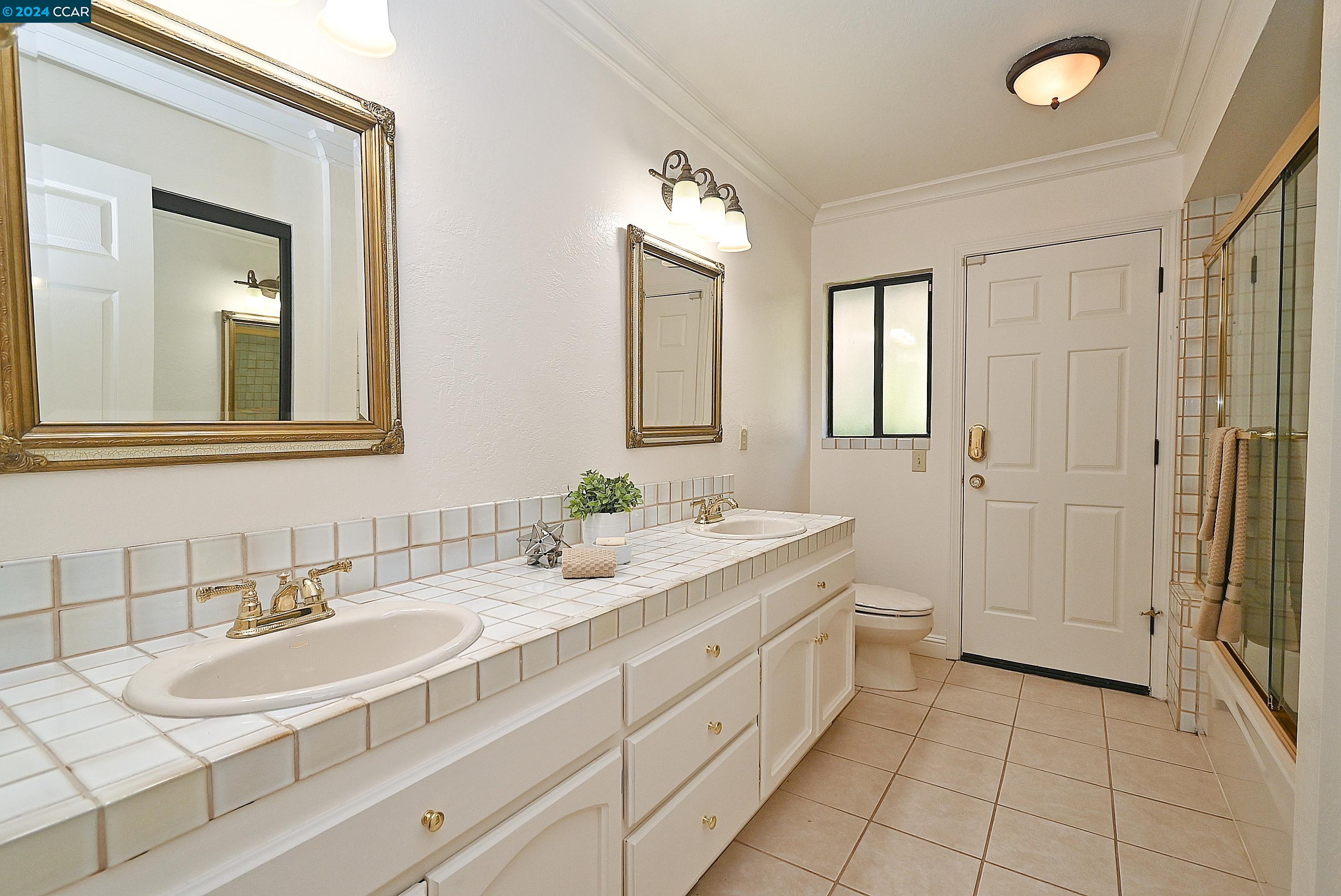 223 TIBURON CT