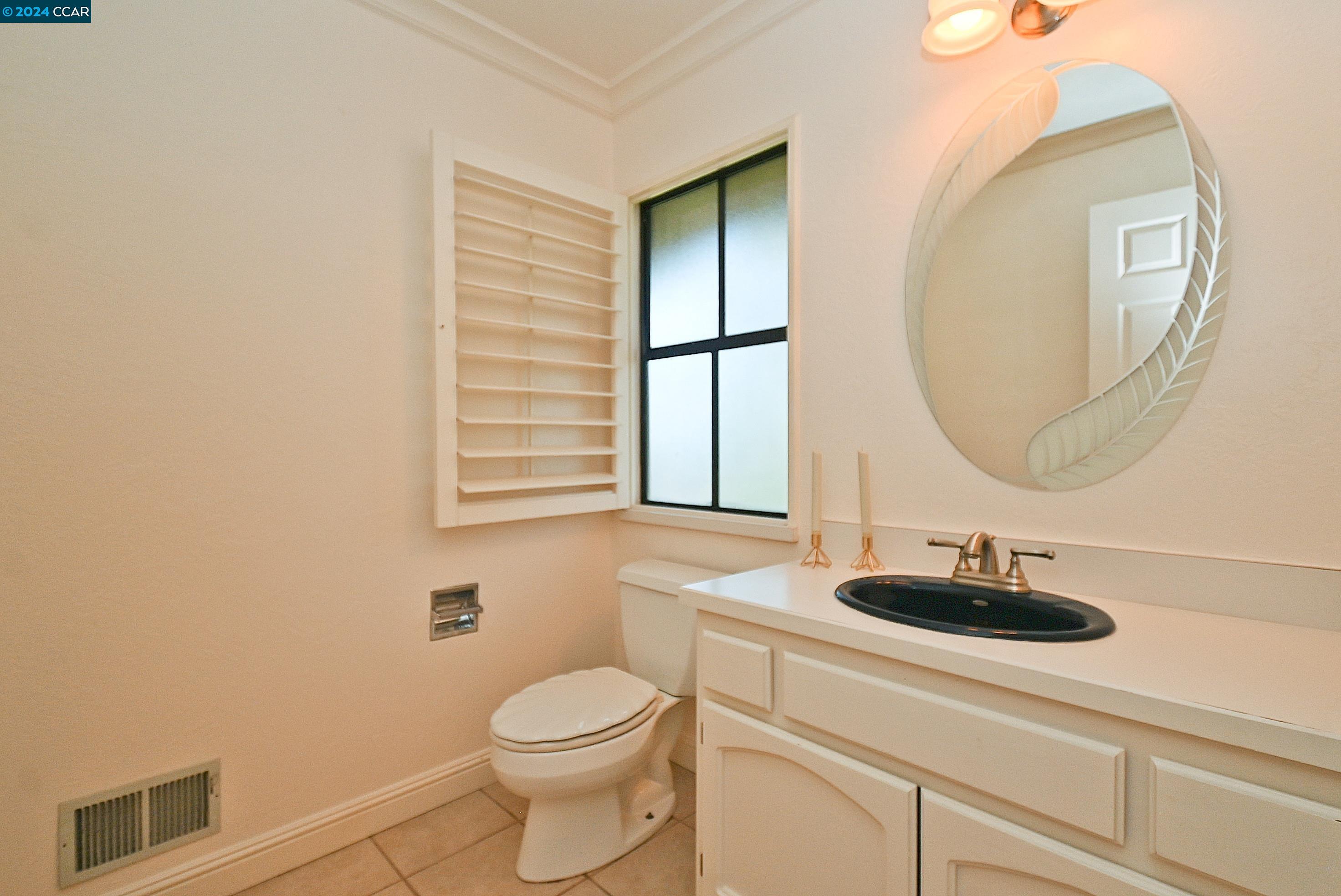 223 TIBURON CT