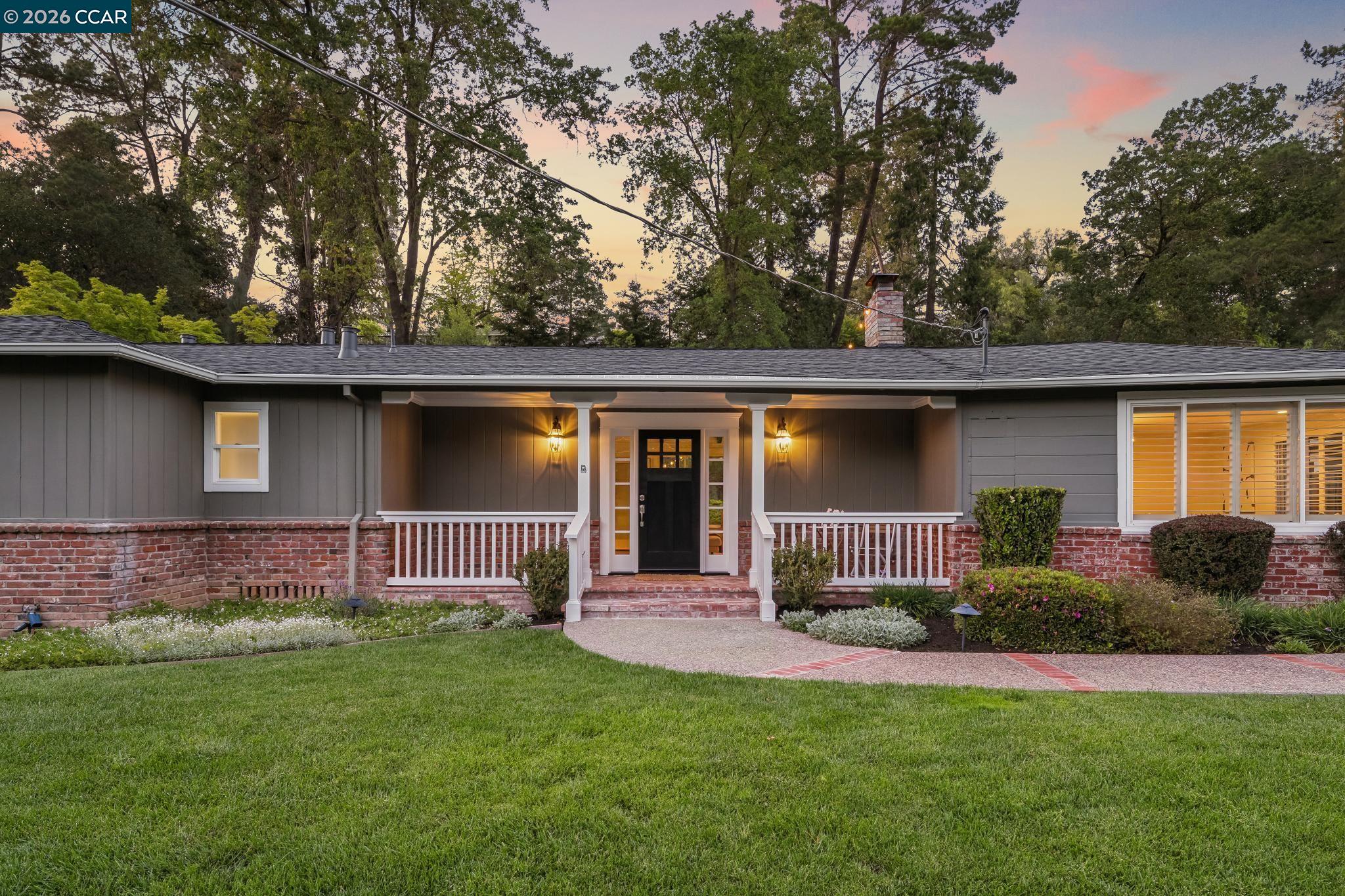 2148 Ward Dr