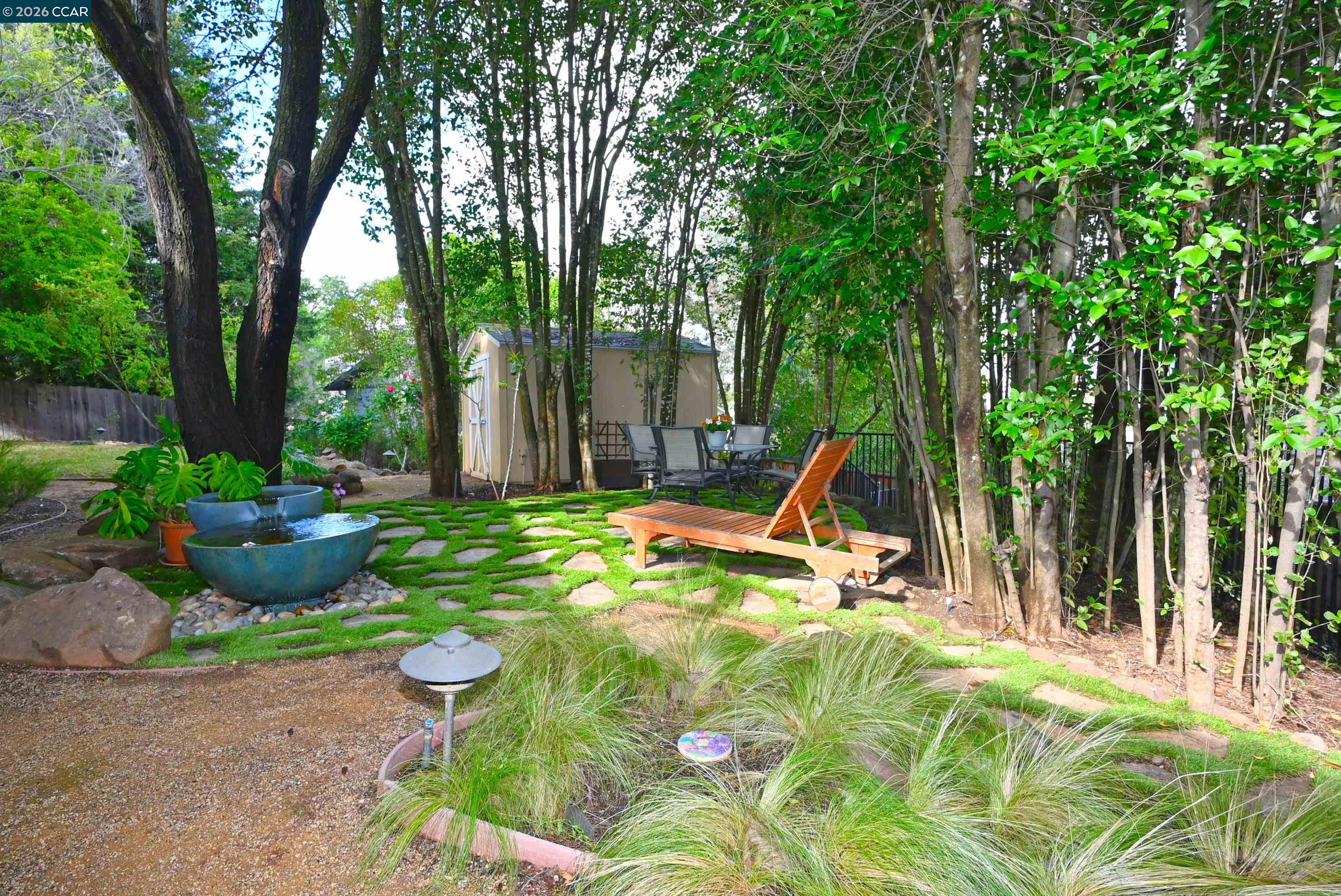 15 Vista Hermosa
