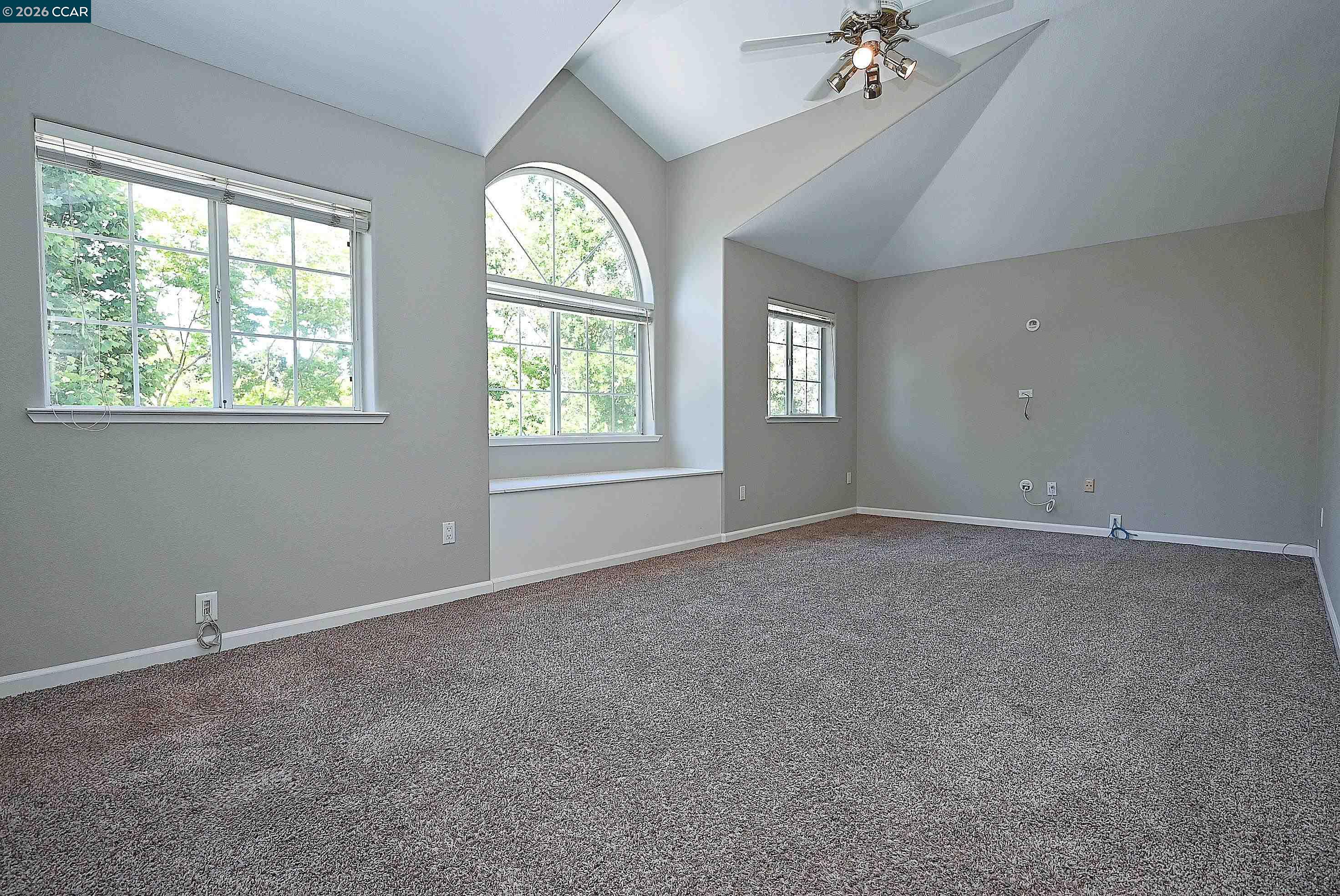 35 Harmony Ln