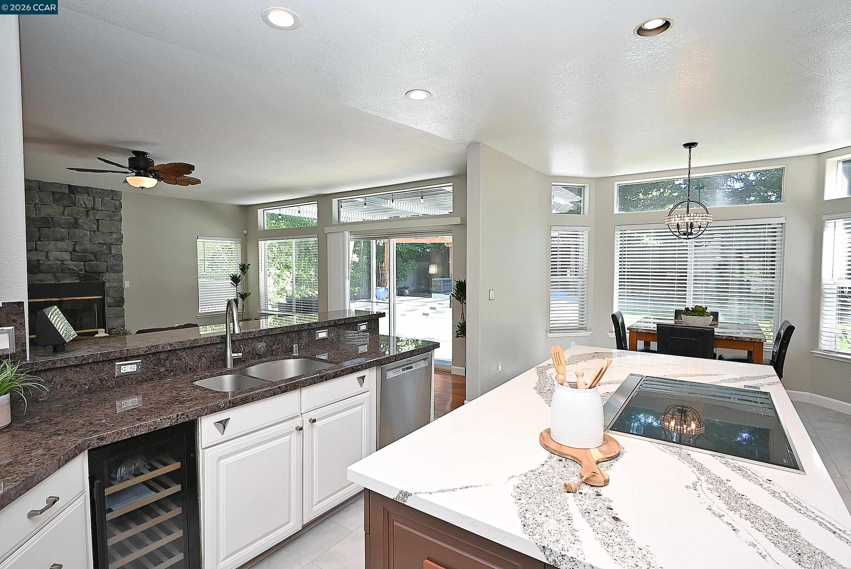 35 Harmony Ln