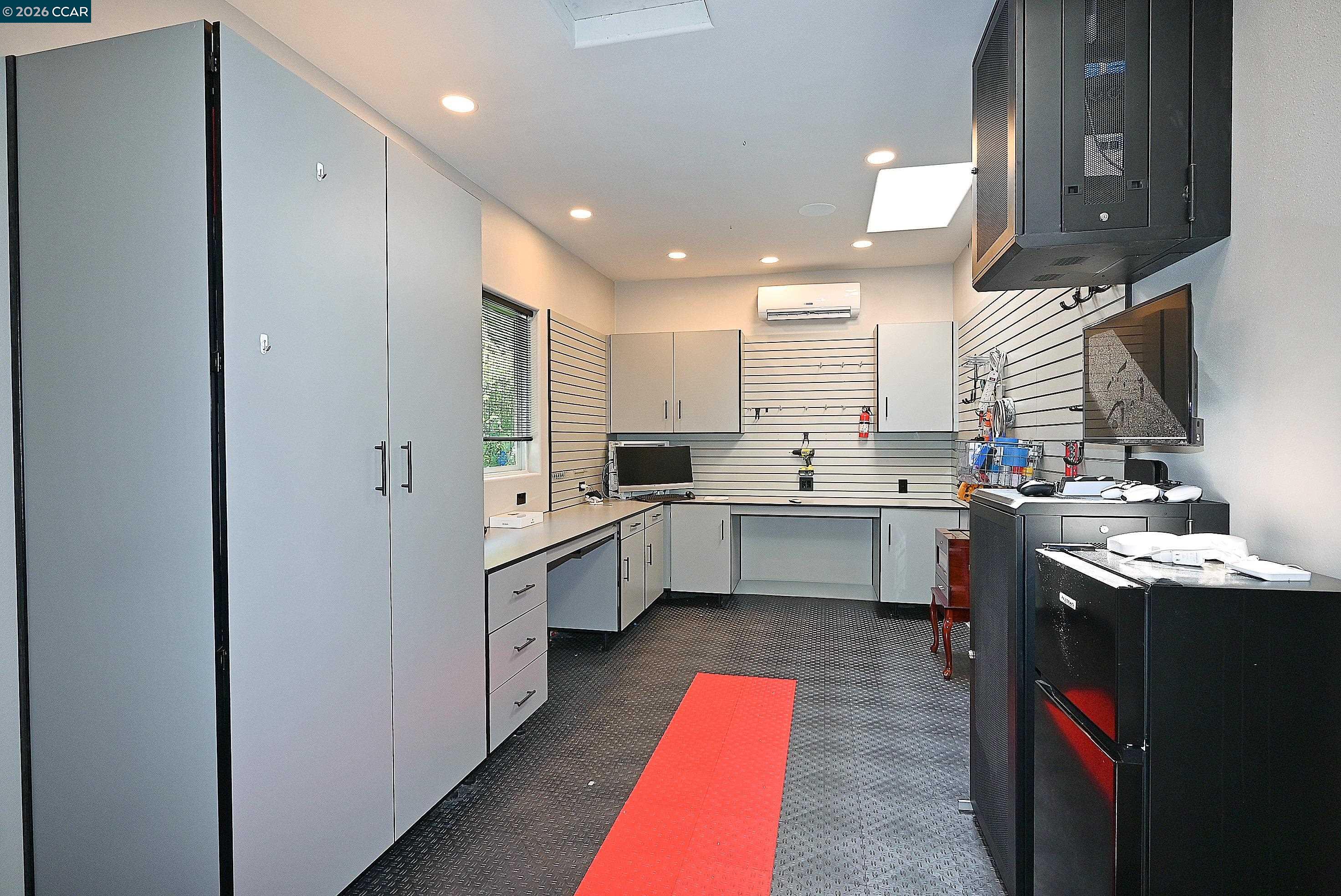 35 Harmony Ln