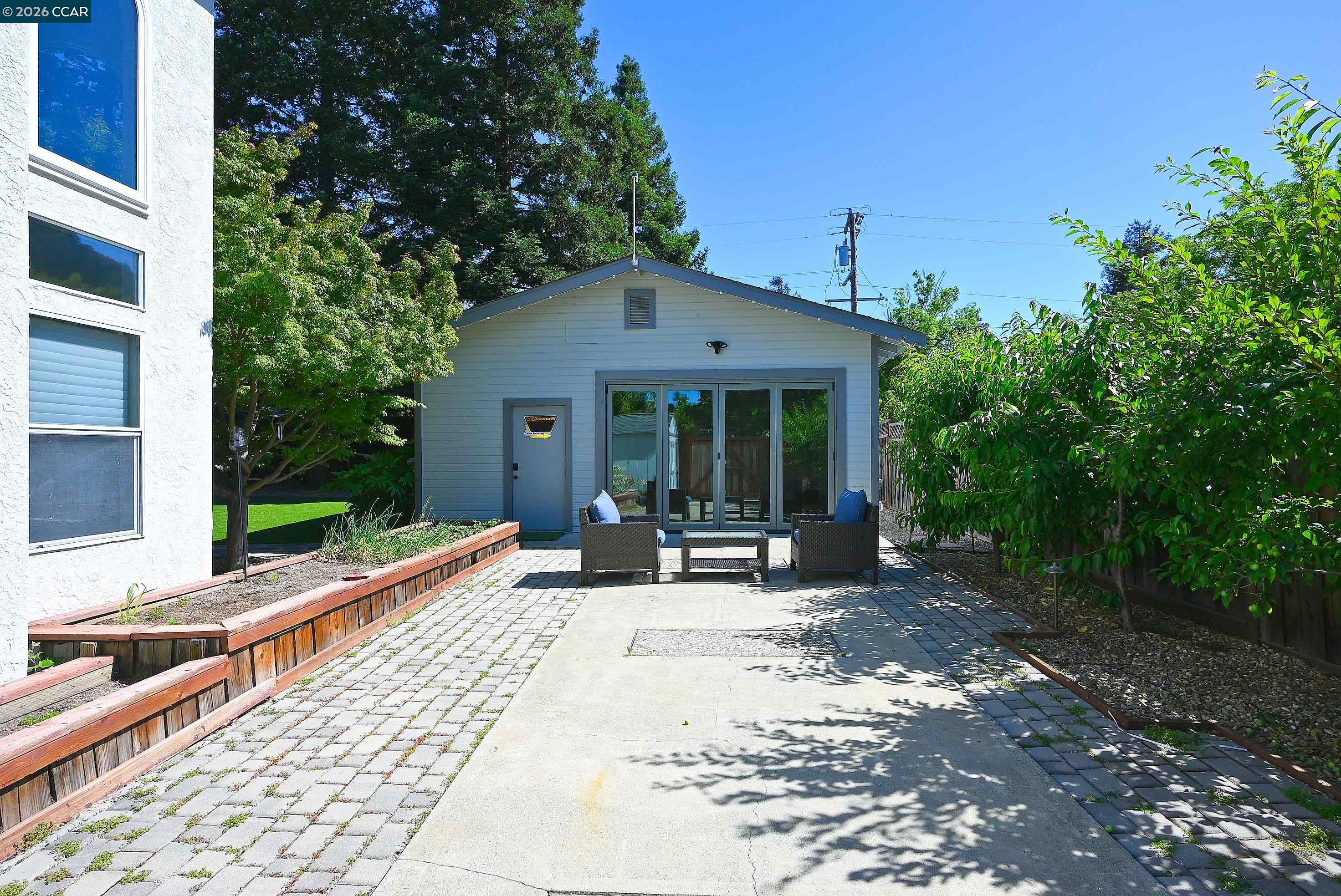 35 Harmony Ln
