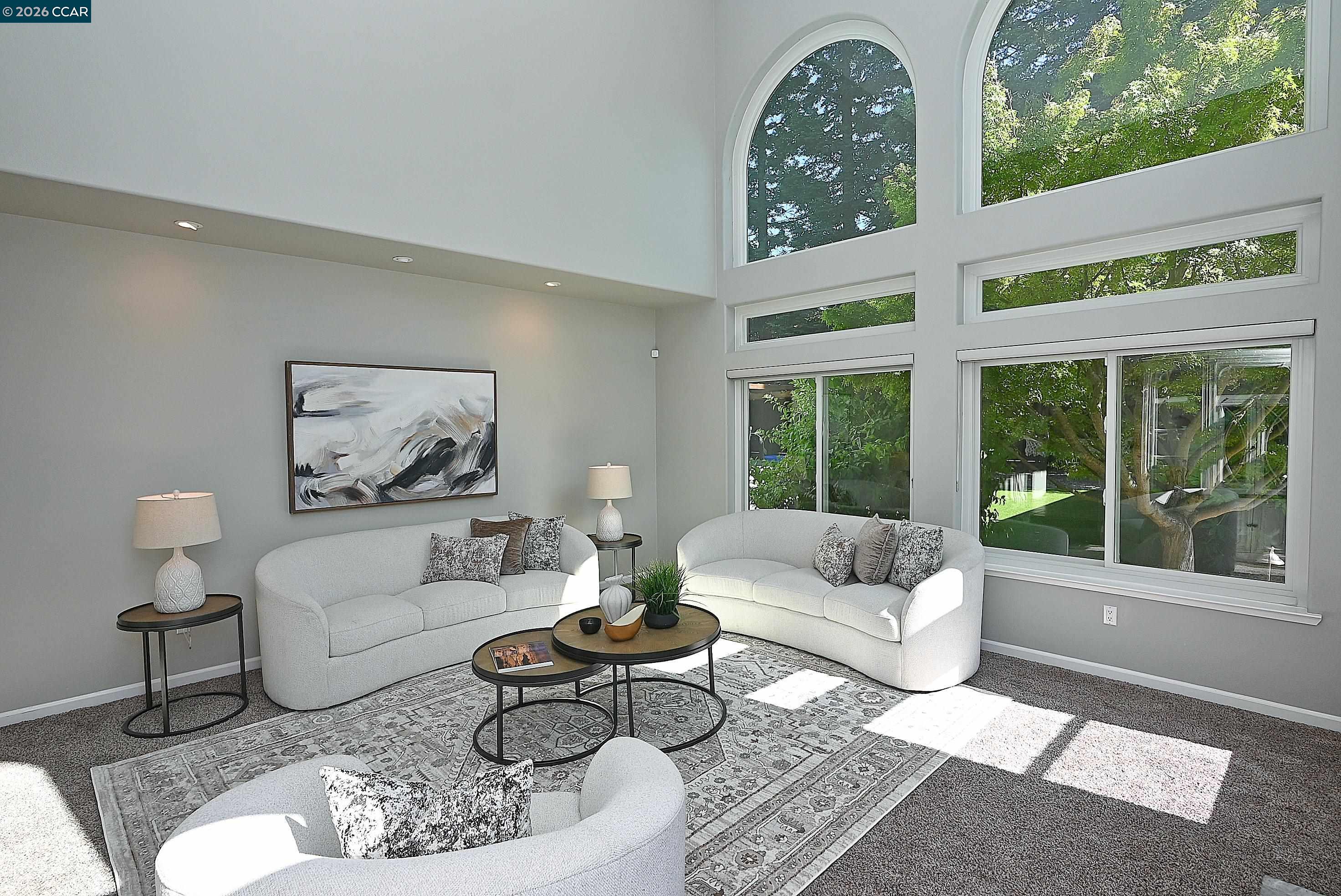 35 Harmony Ln