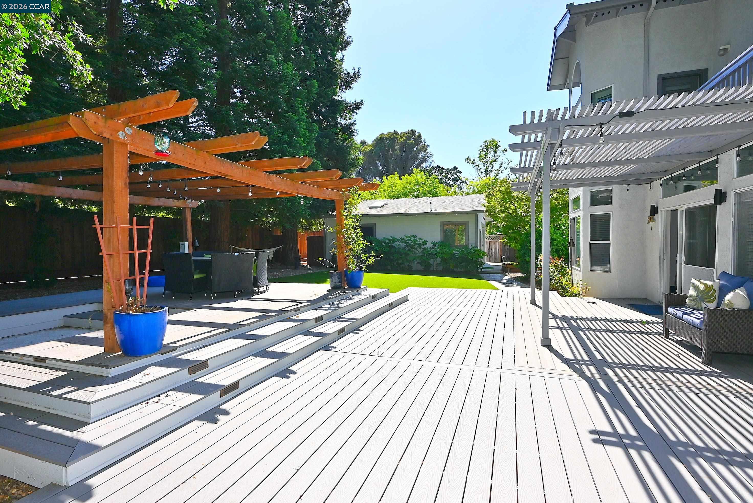35 Harmony Ln
