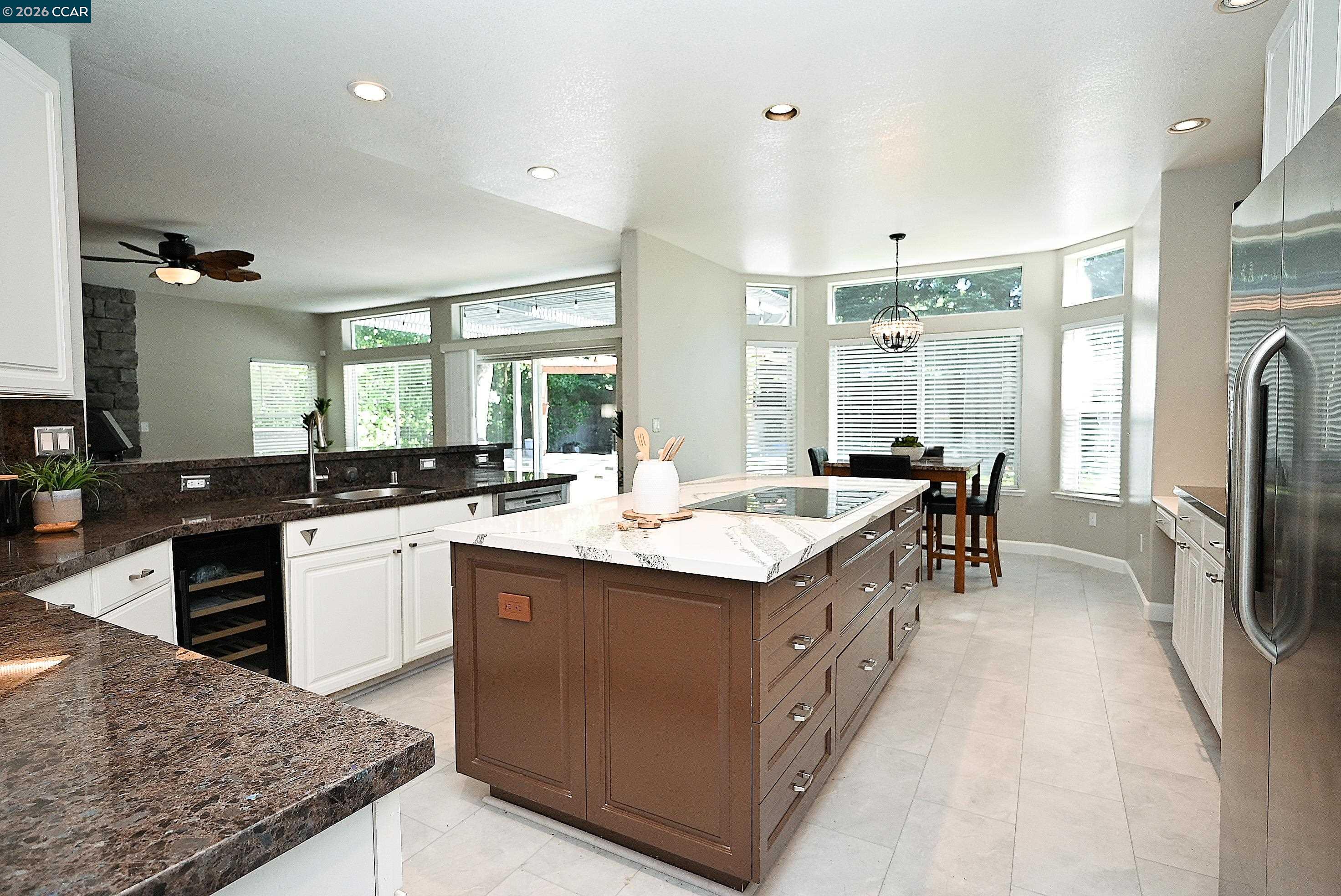 35 Harmony Ln
