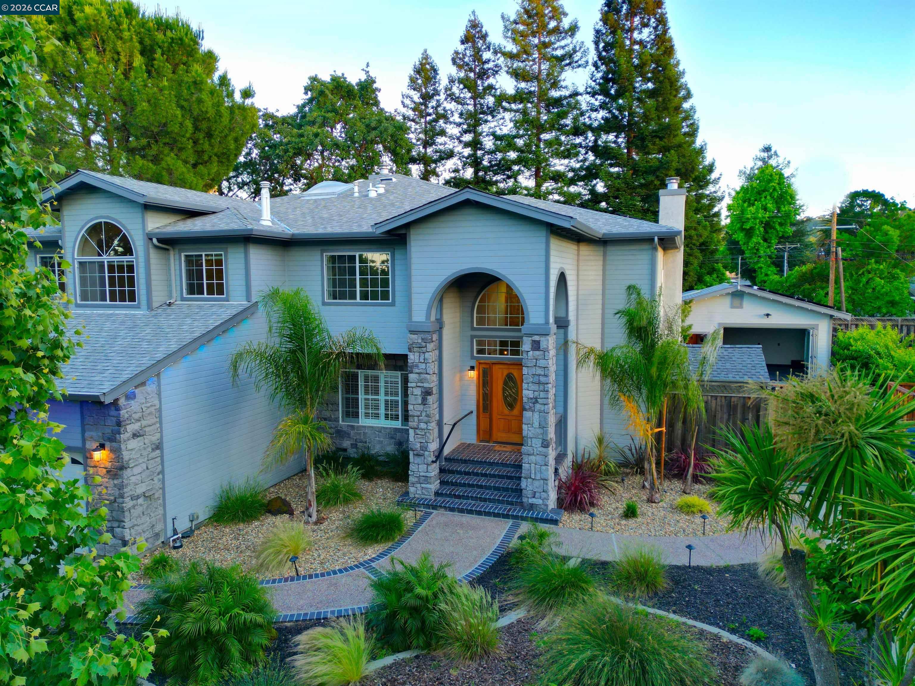 35 Harmony Ln