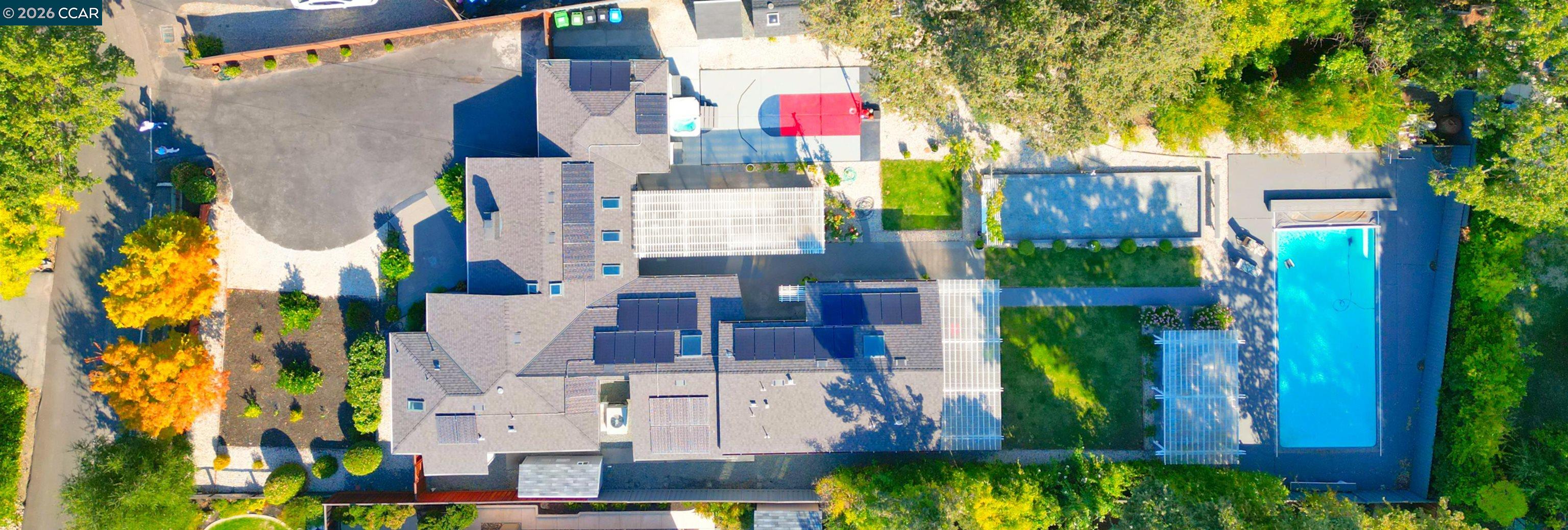 118 GLEN CT