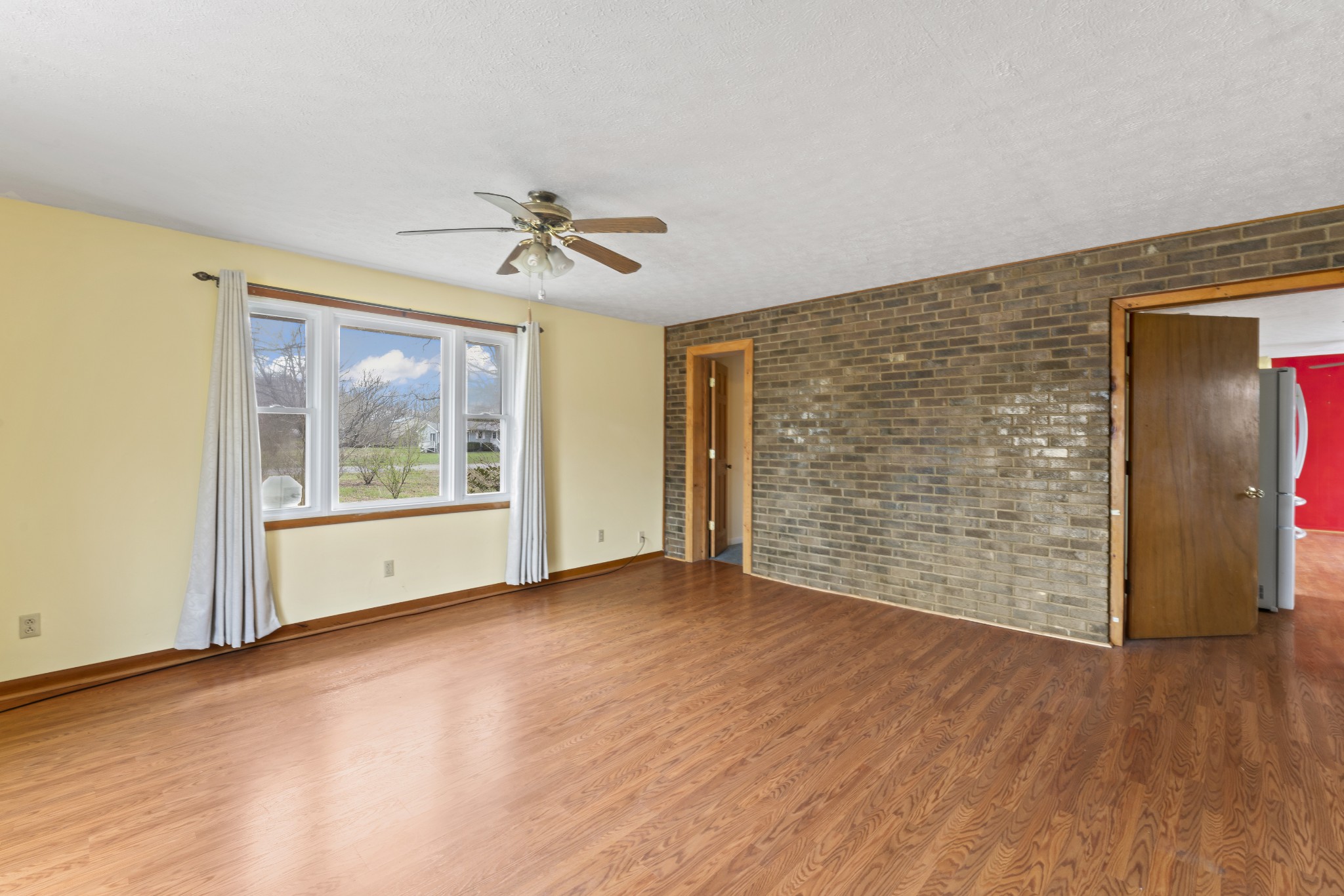 9062 E 40 Rd
