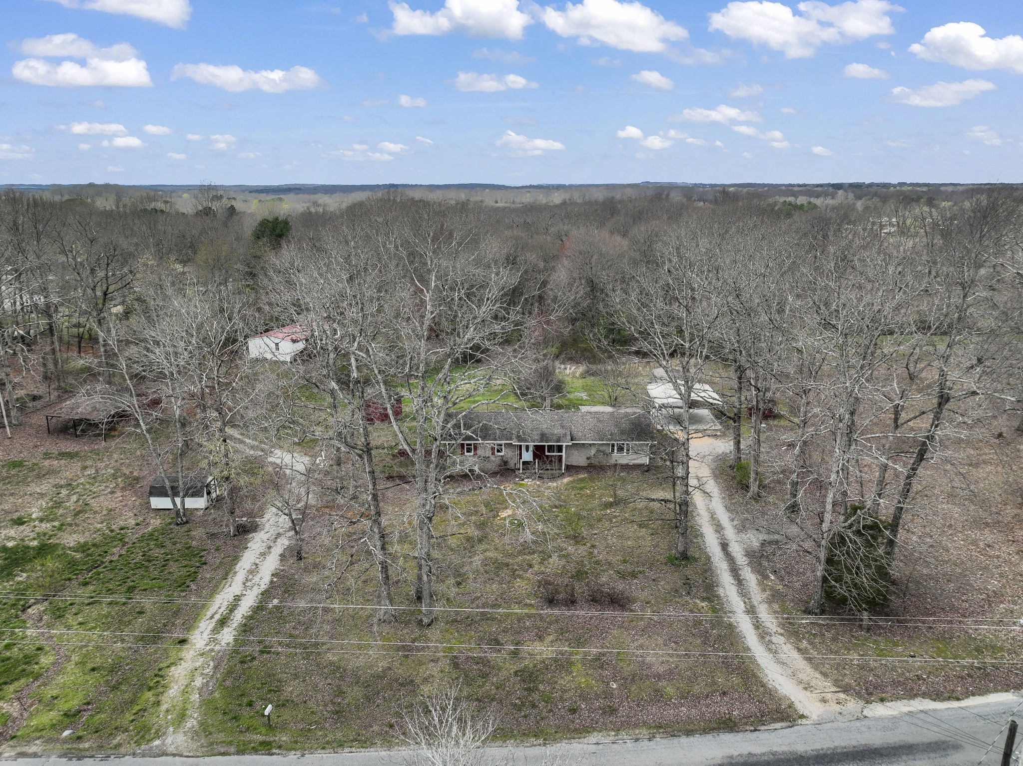 9062 E 40 Rd