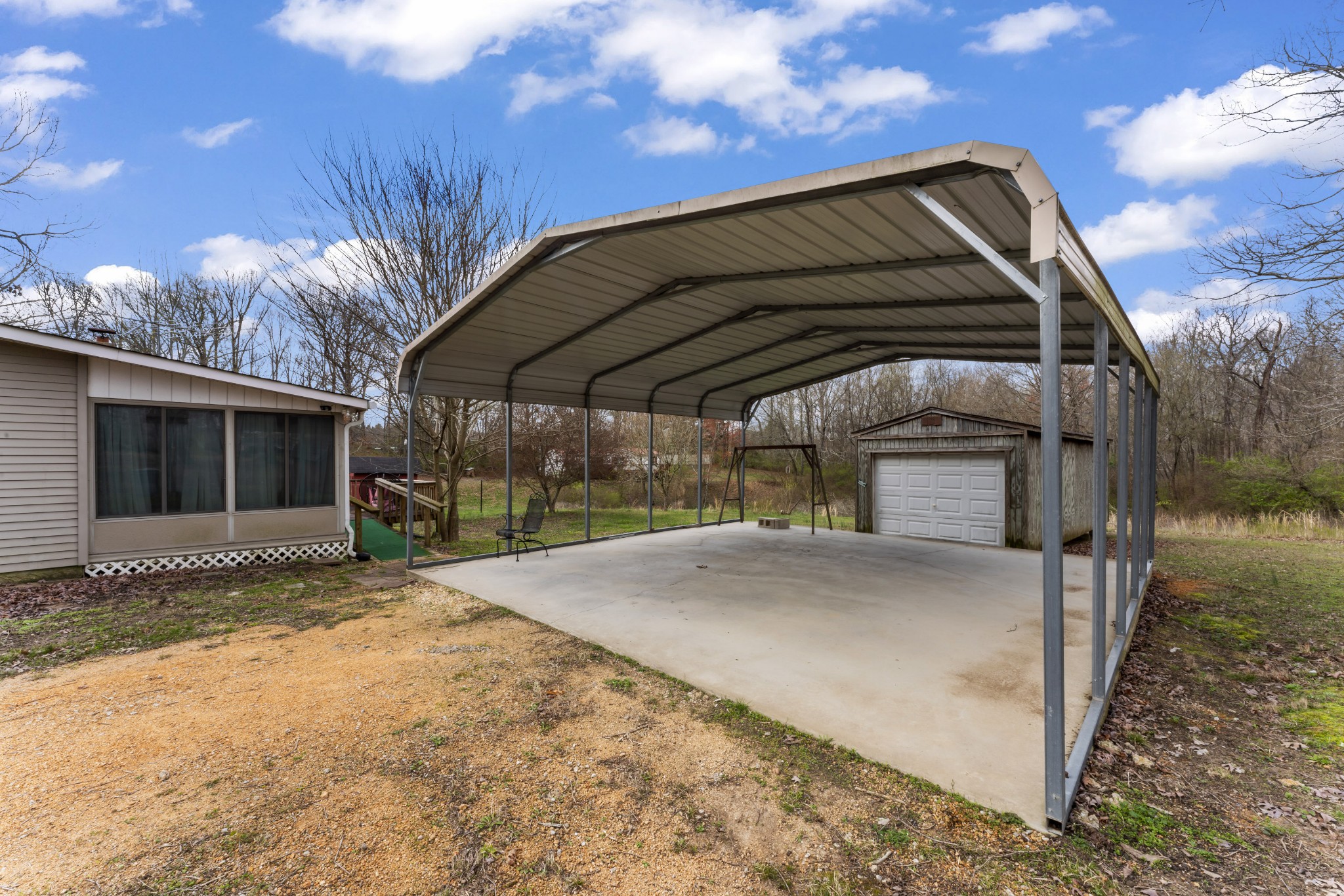 9062 E 40 Rd