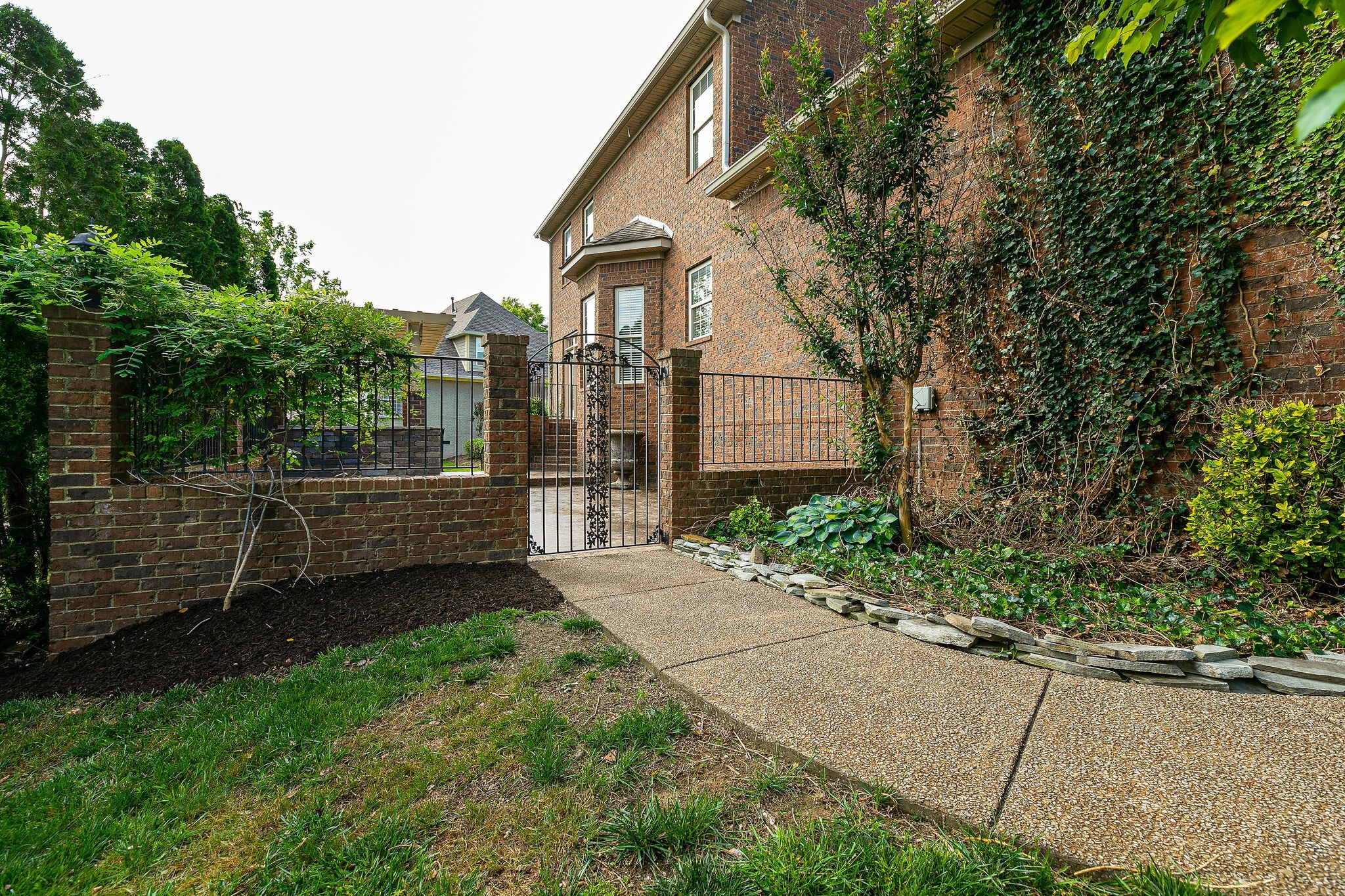 4018 Miles Johnson Pkwy