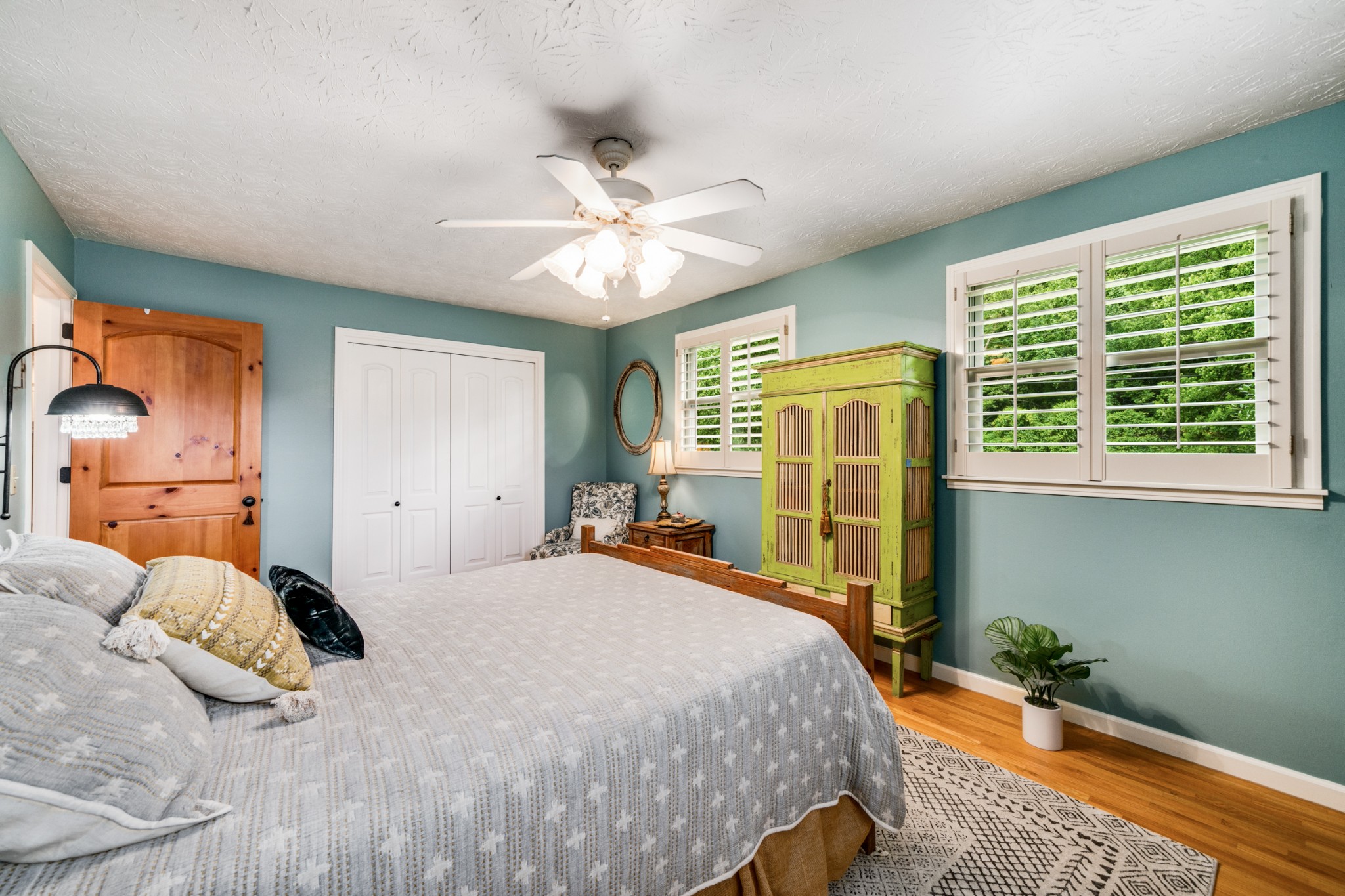 8304 Old Springfield Pike