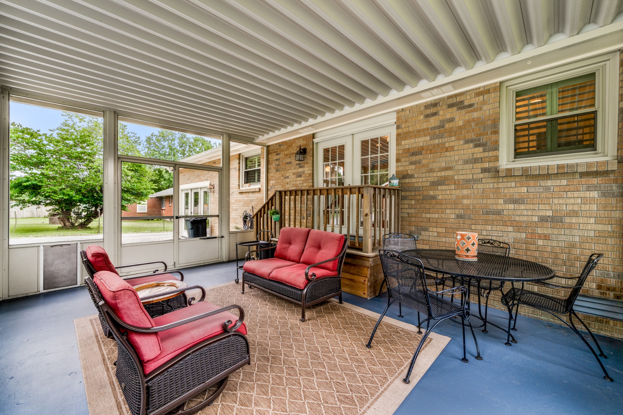 8304 Old Springfield Pike