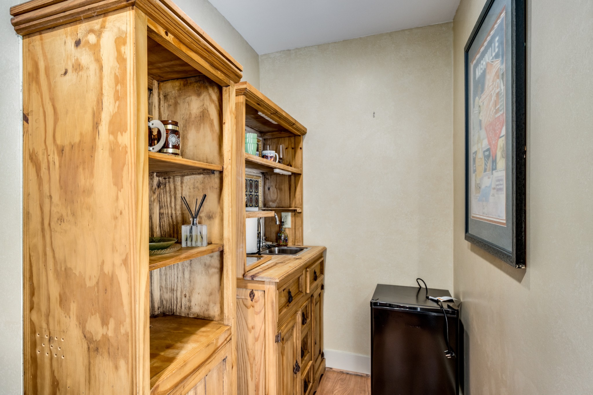 8304 Old Springfield Pike