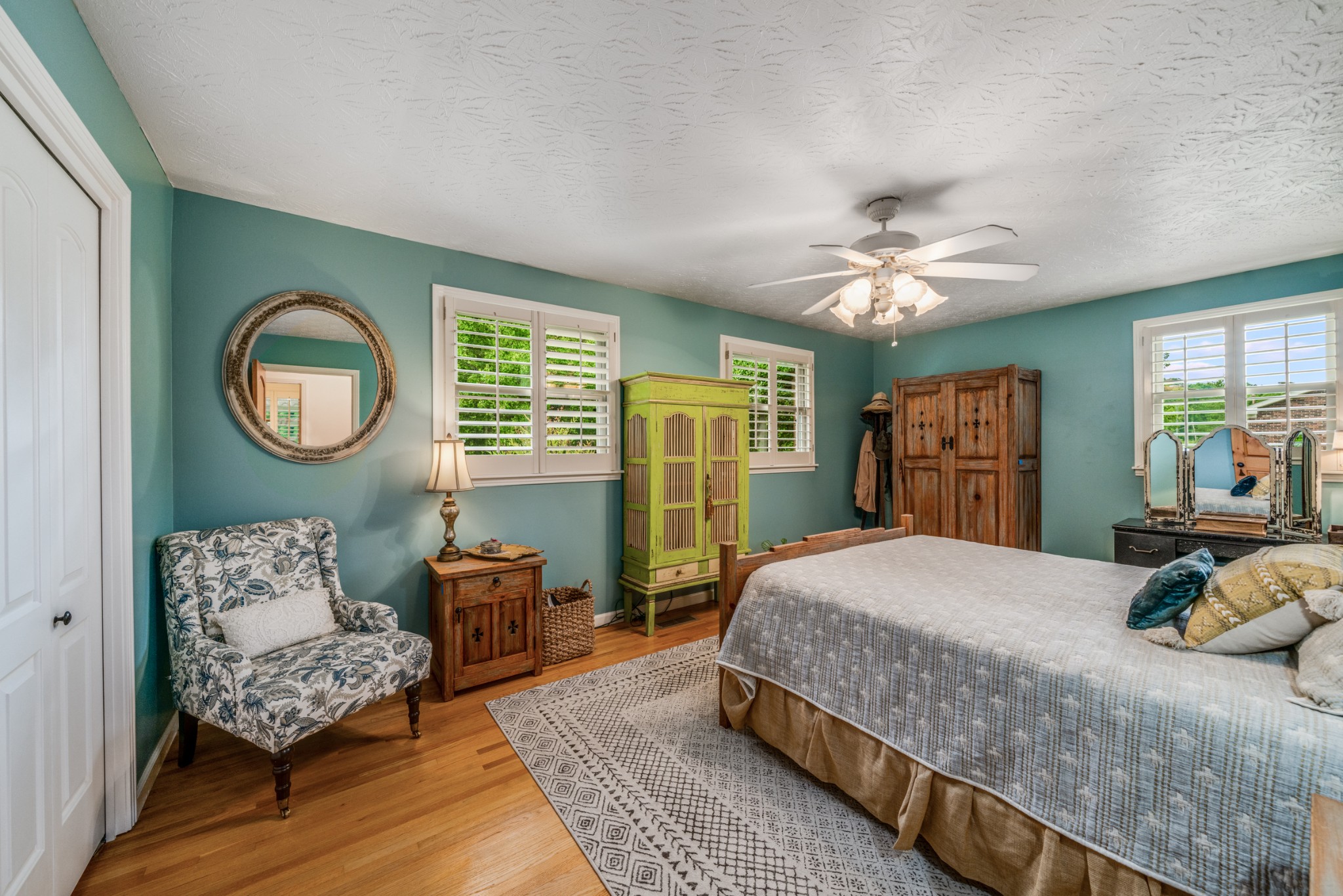 8304 Old Springfield Pike