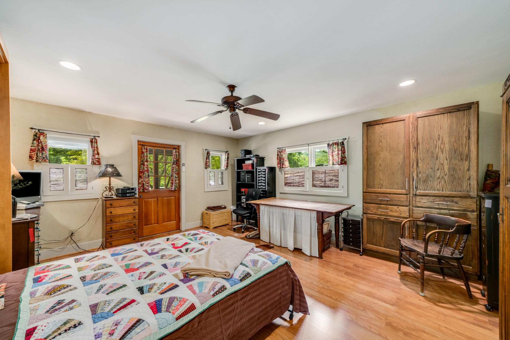 8304 Old Springfield Pike