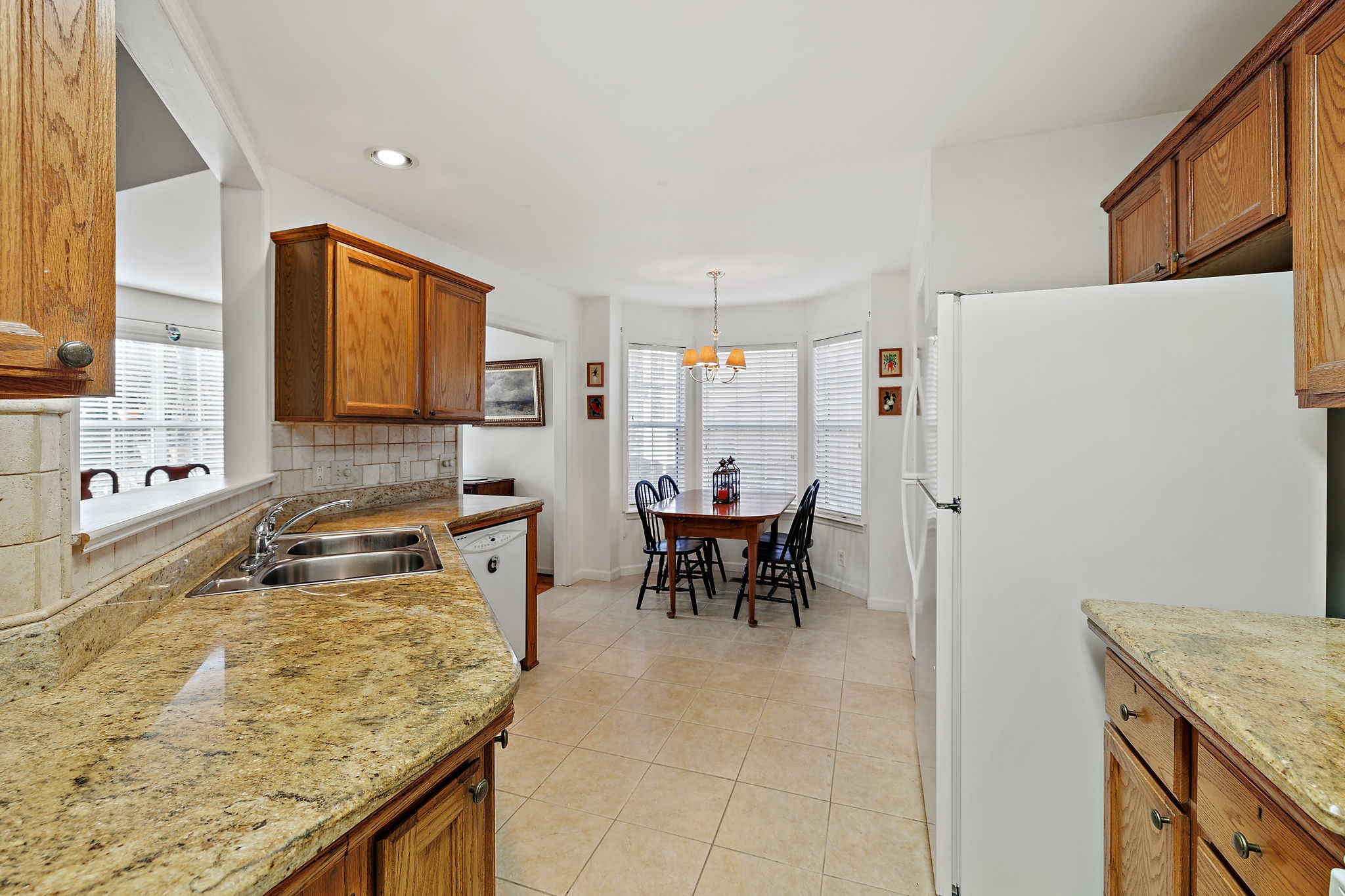 7408 E Colony Dr