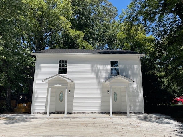 300 8th Ave, SW