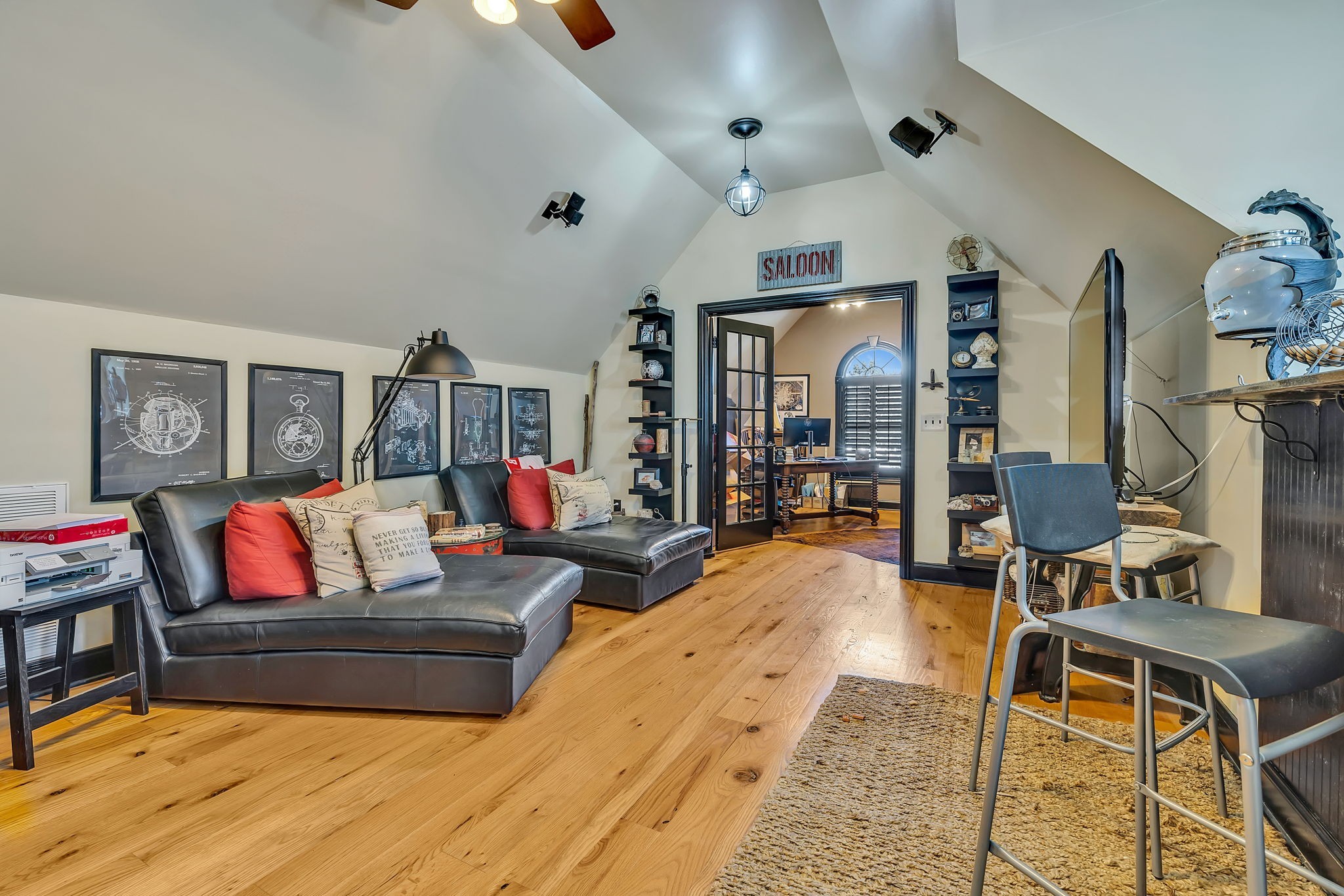 1015 Warrior Dr