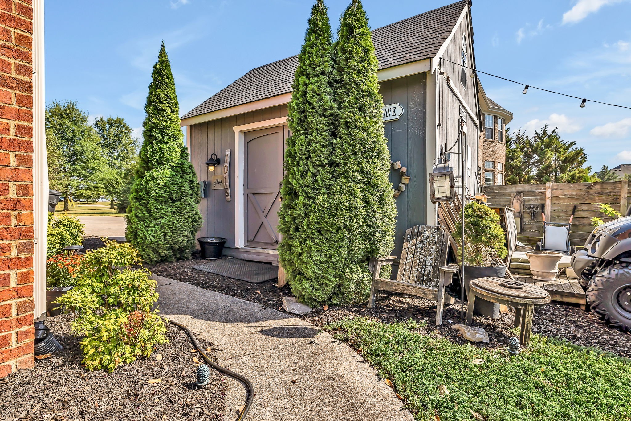 1015 Warrior Dr