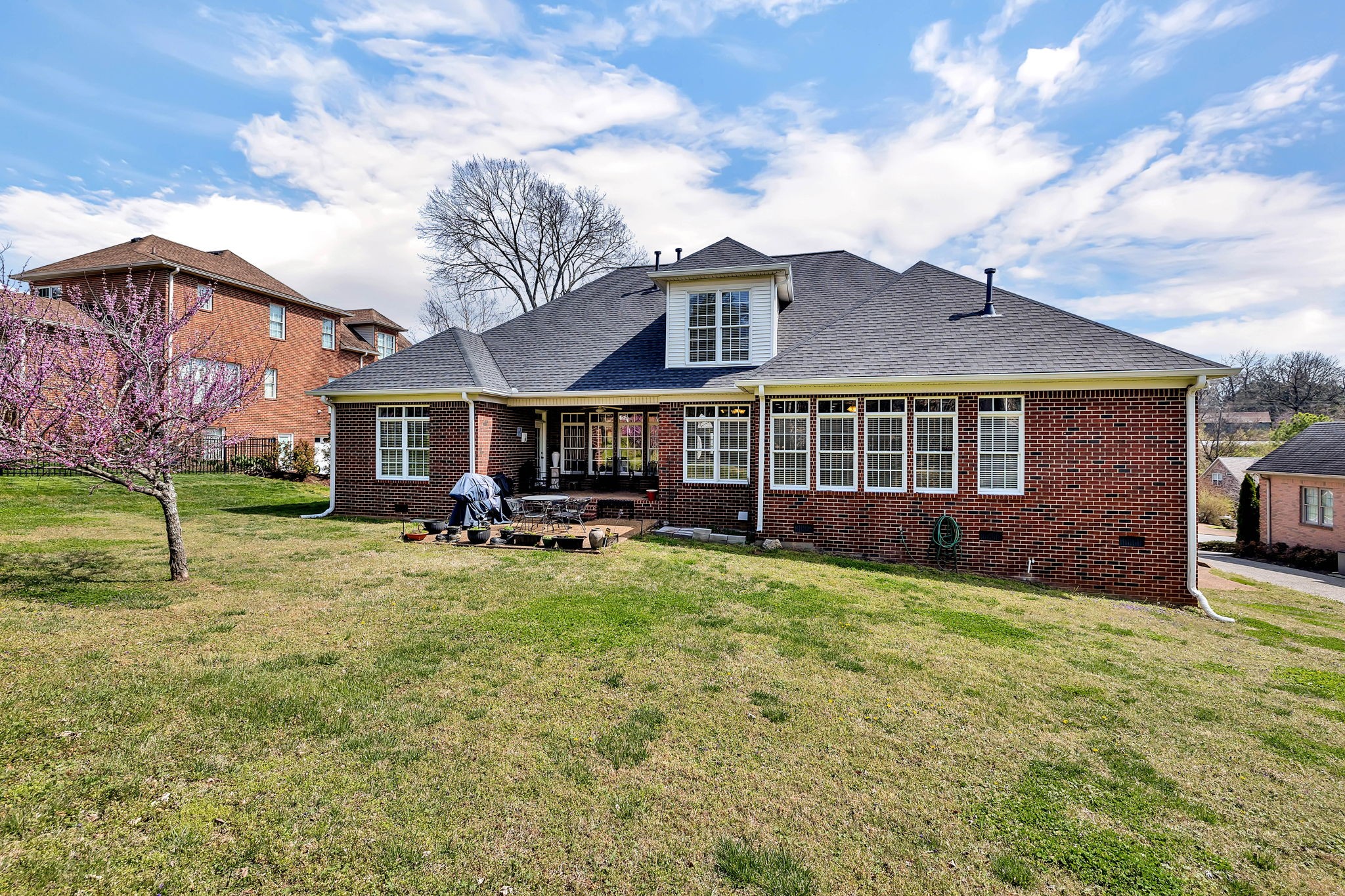 1425 Station Four Ln