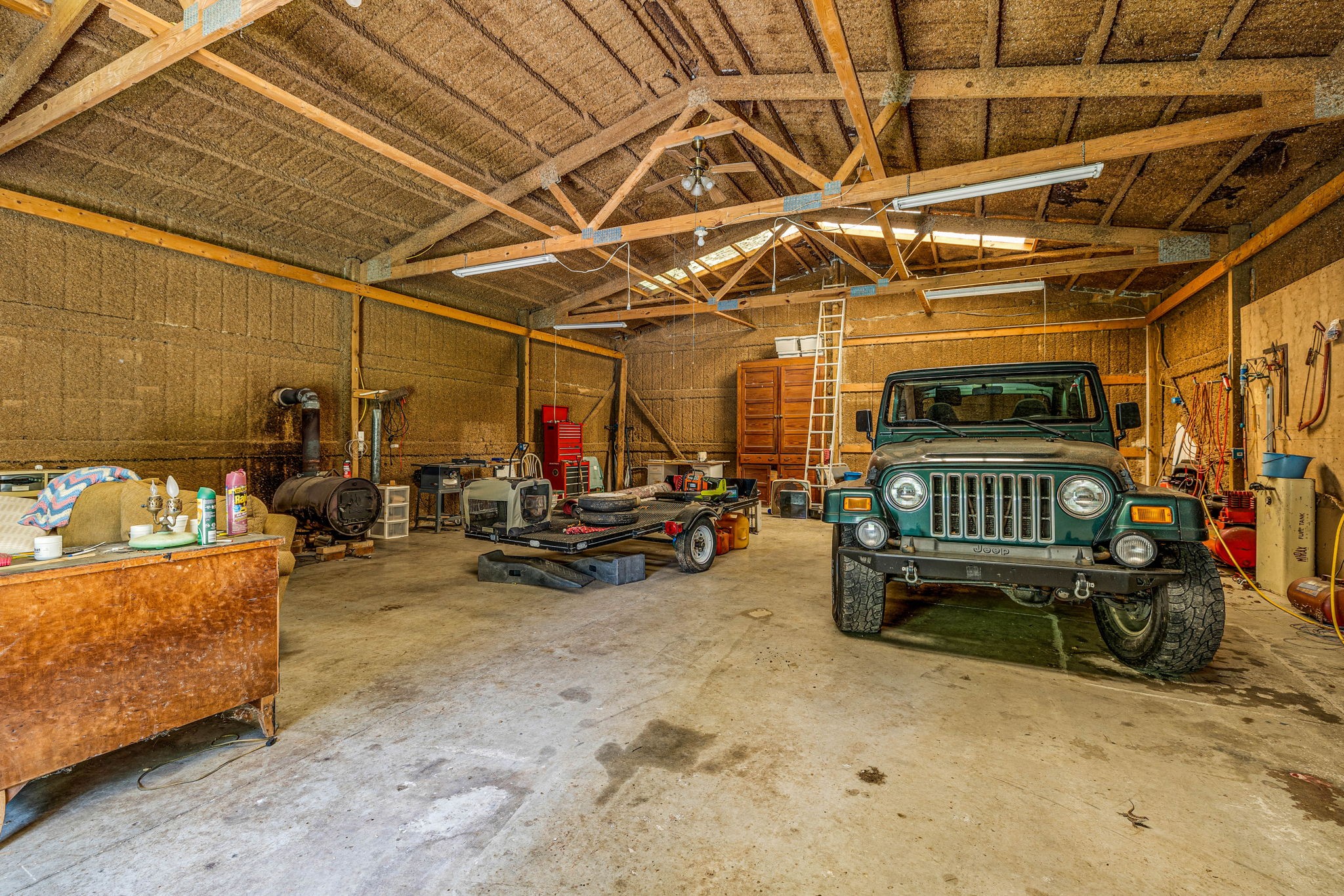 1062 Troutt Rd