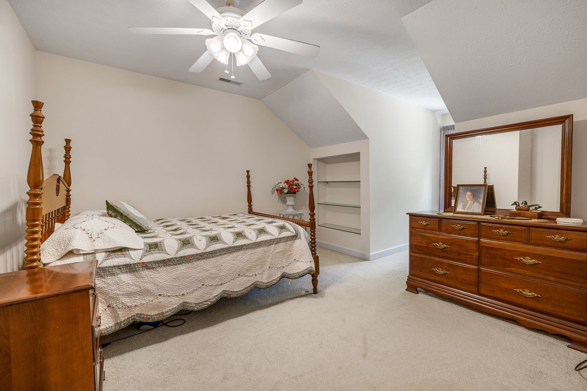 1062 Troutt Rd