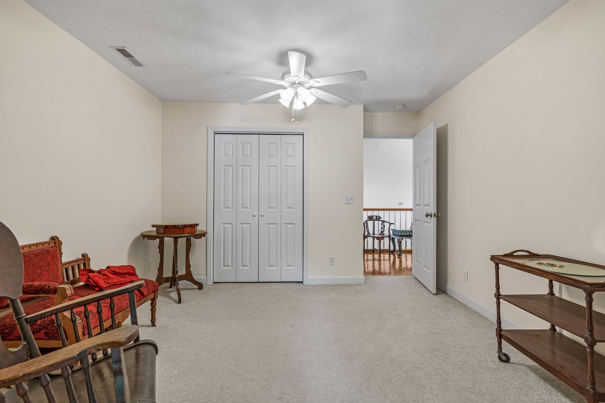 1062 Troutt Rd