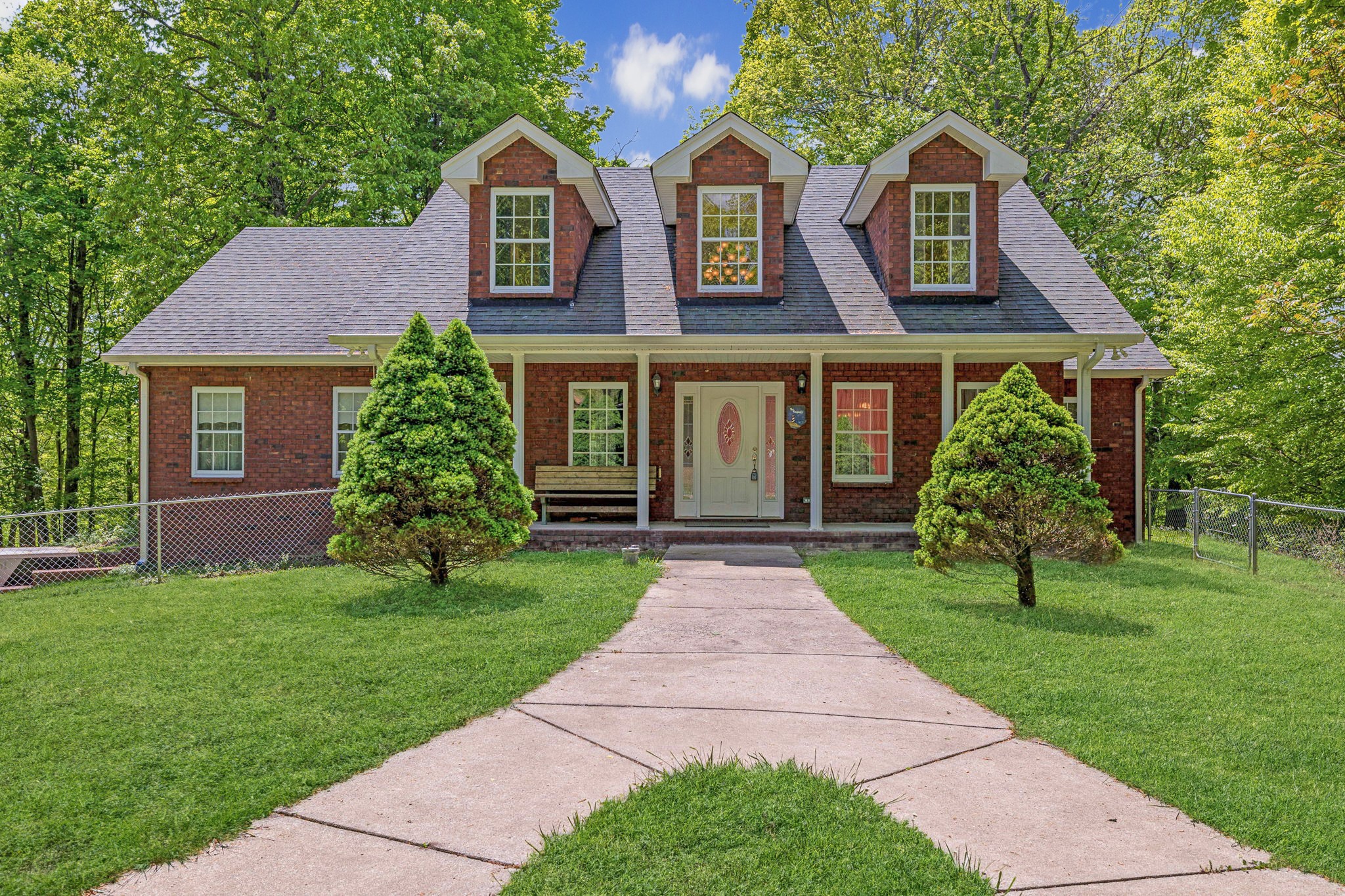 1062 Troutt Rd