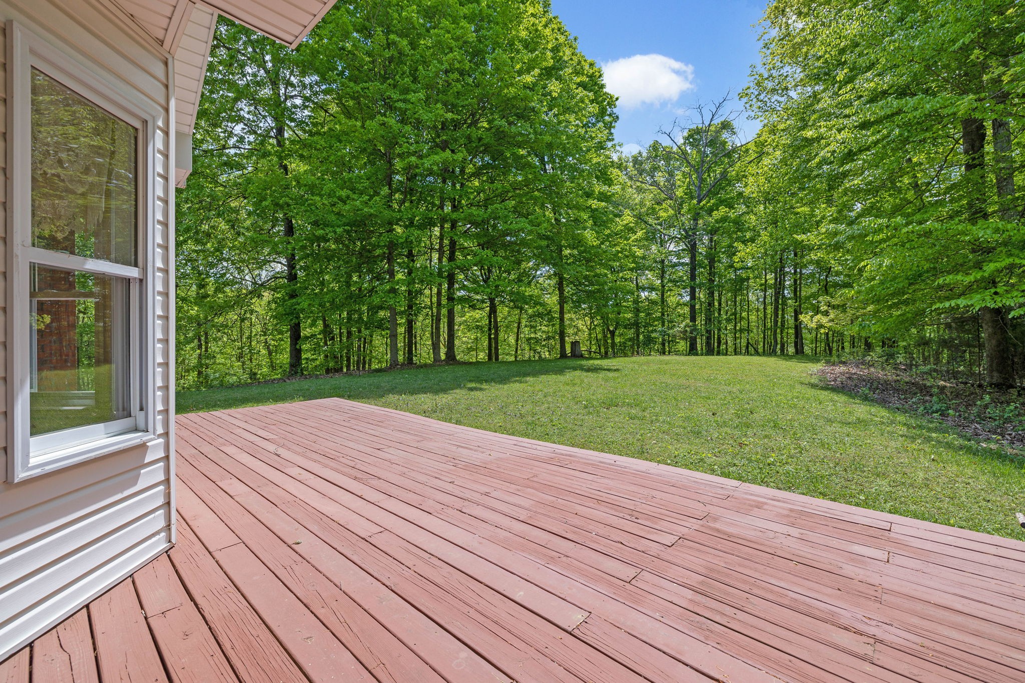 1062 Troutt Rd