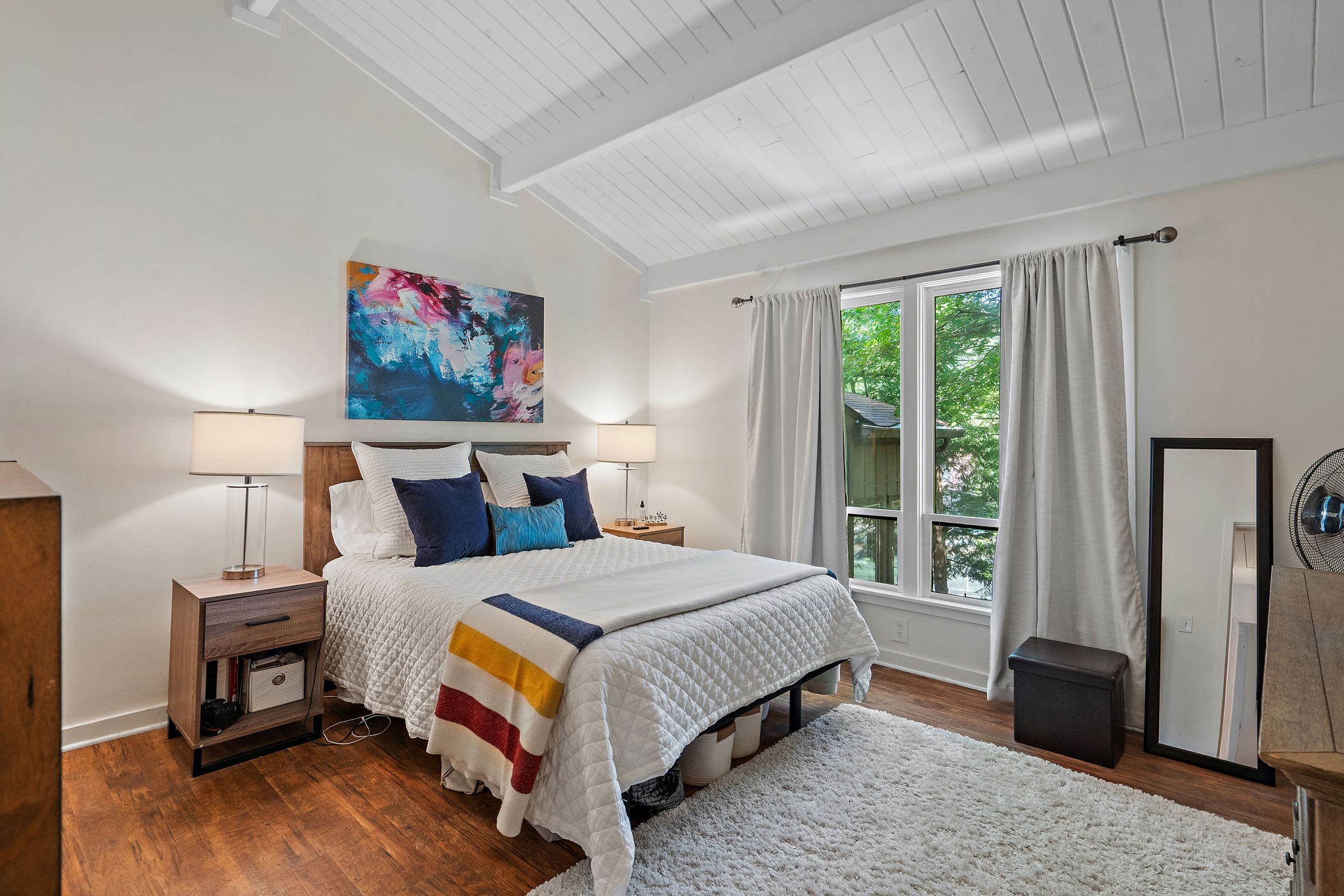 107 Holly Forest
