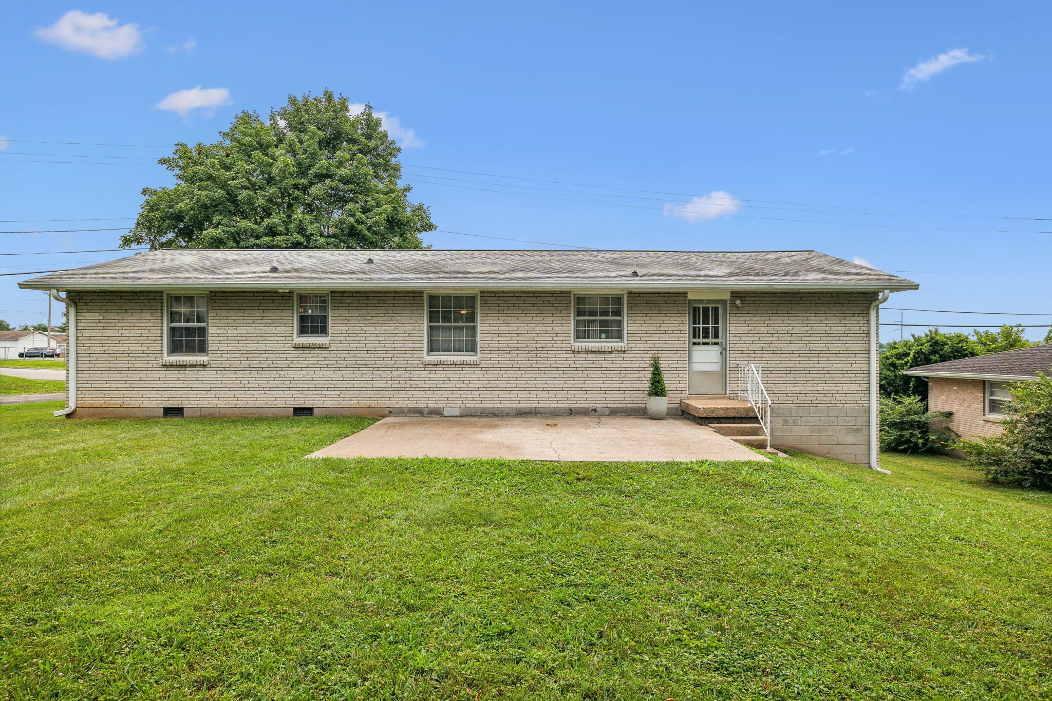 302 Bonnaspring Dr