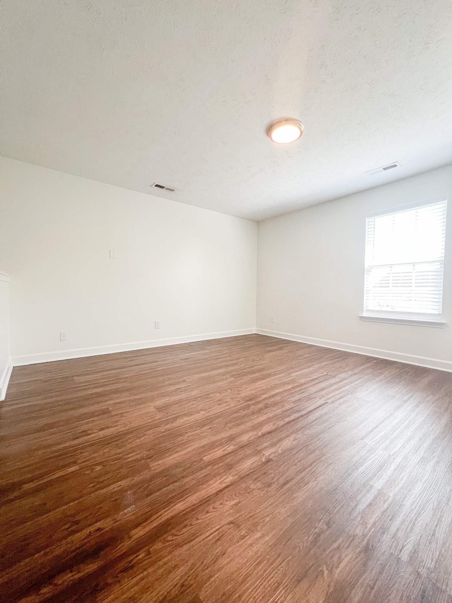 104 Baker Springs Ln