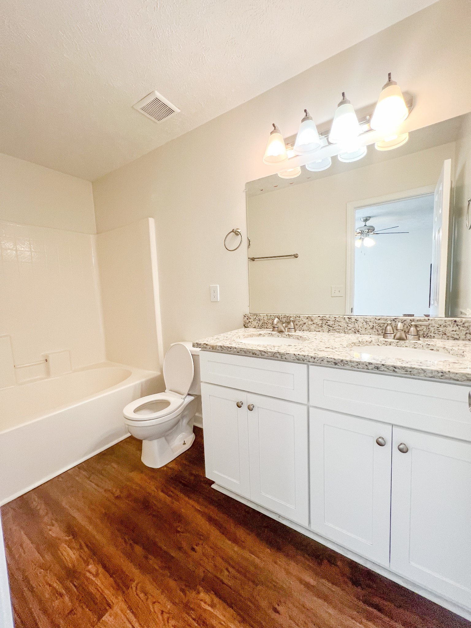 104 Baker Springs Ln