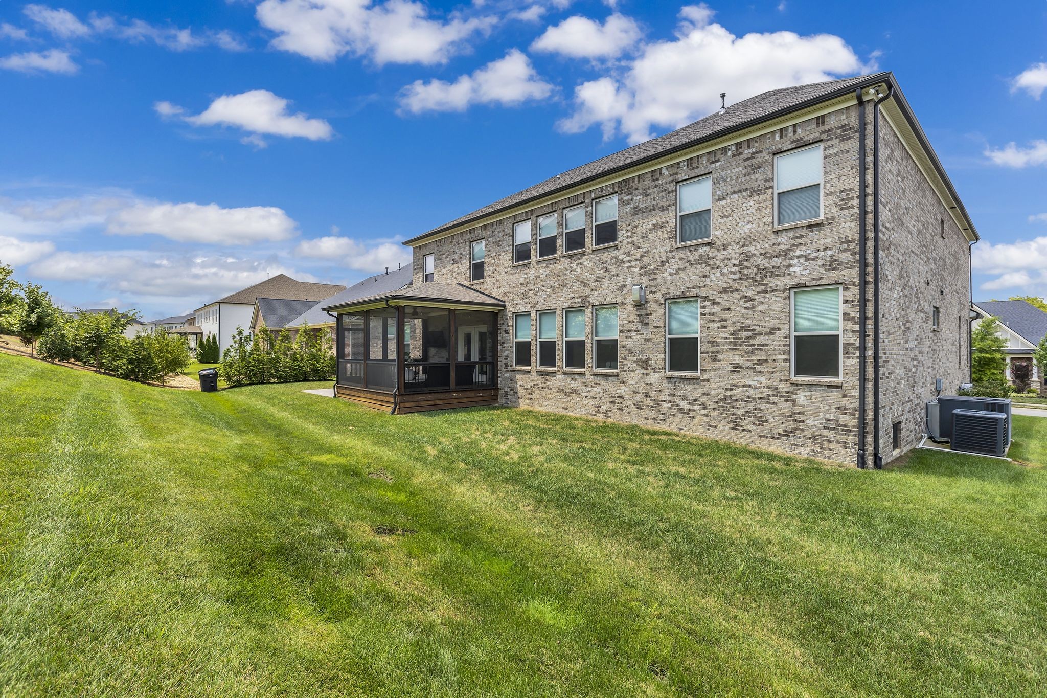 1013 Cumberland Valley Dr