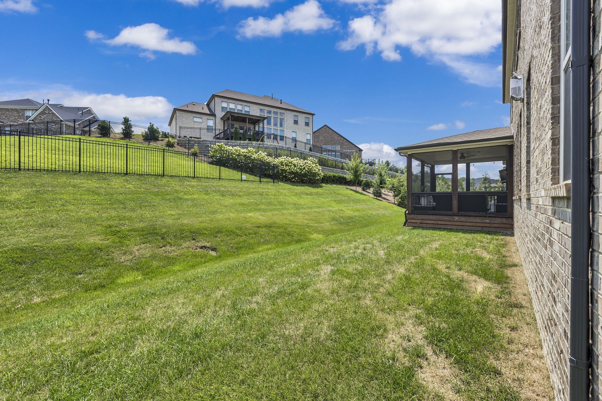 1013 Cumberland Valley Dr