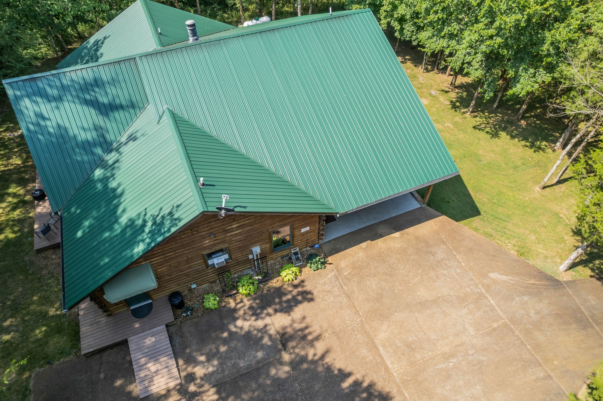 568 SW Cook Rd