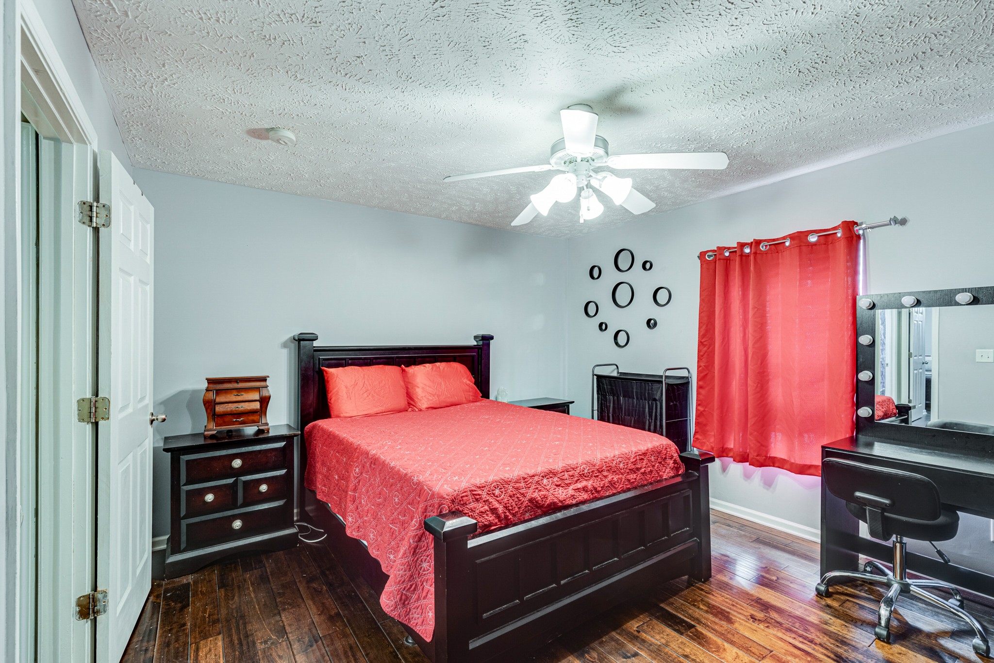 4064 Sequoia Trl