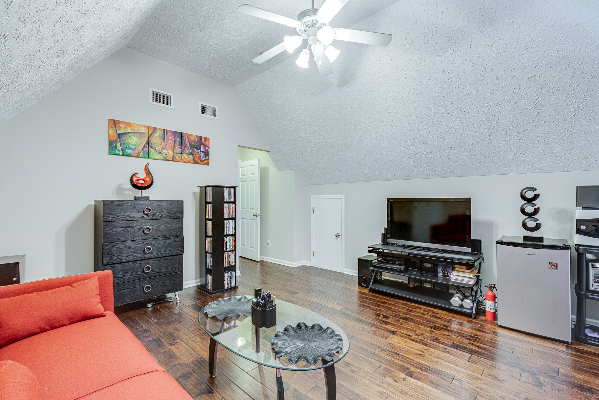 4064 Sequoia Trl