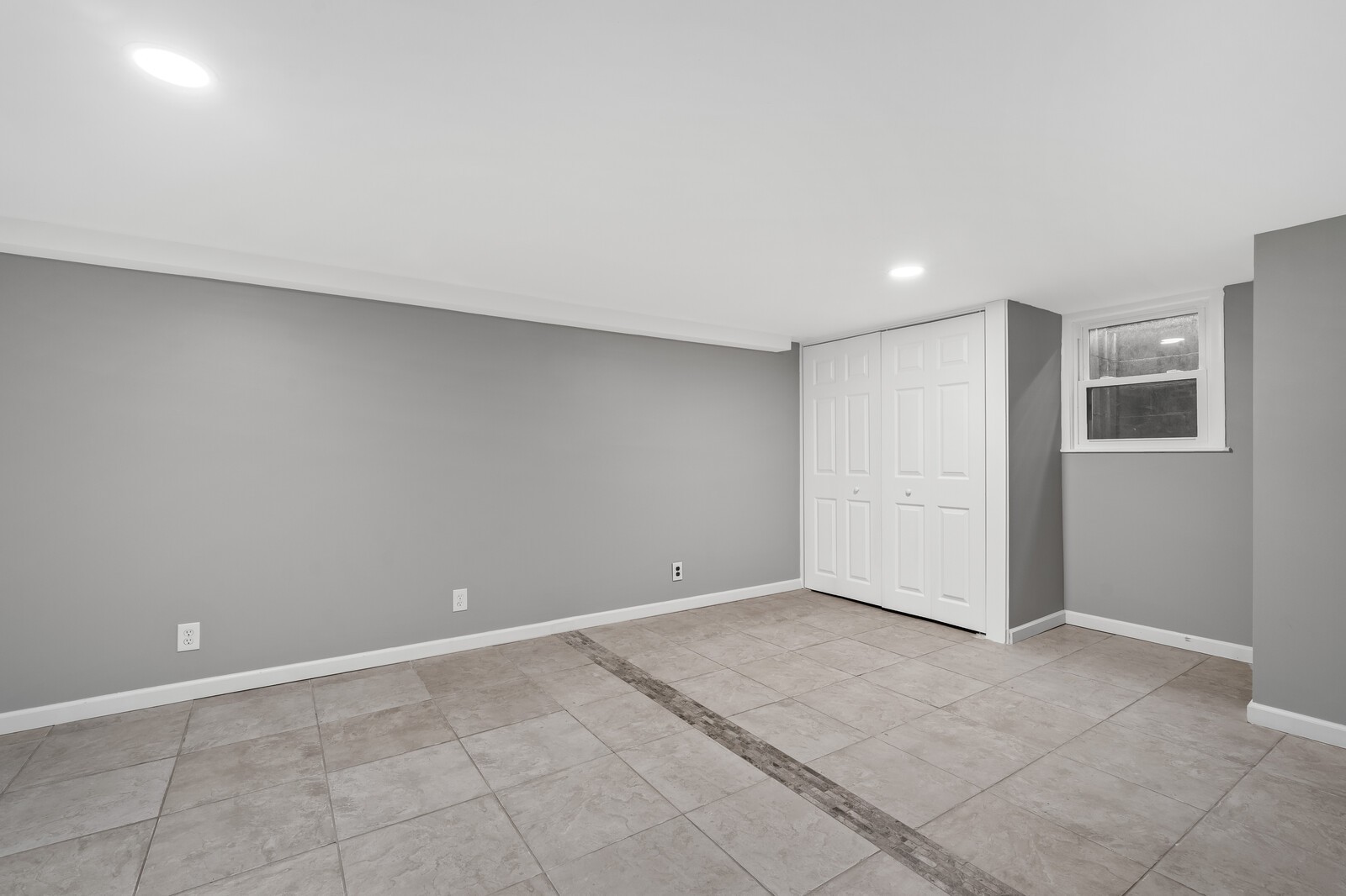 322 Lynn Dr