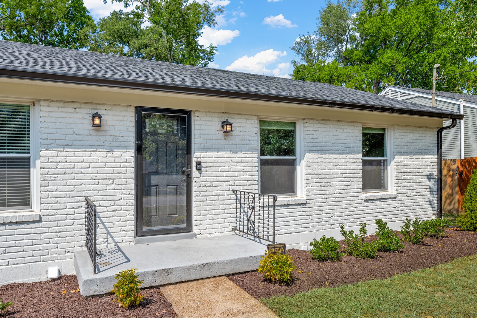 322 Lynn Dr
